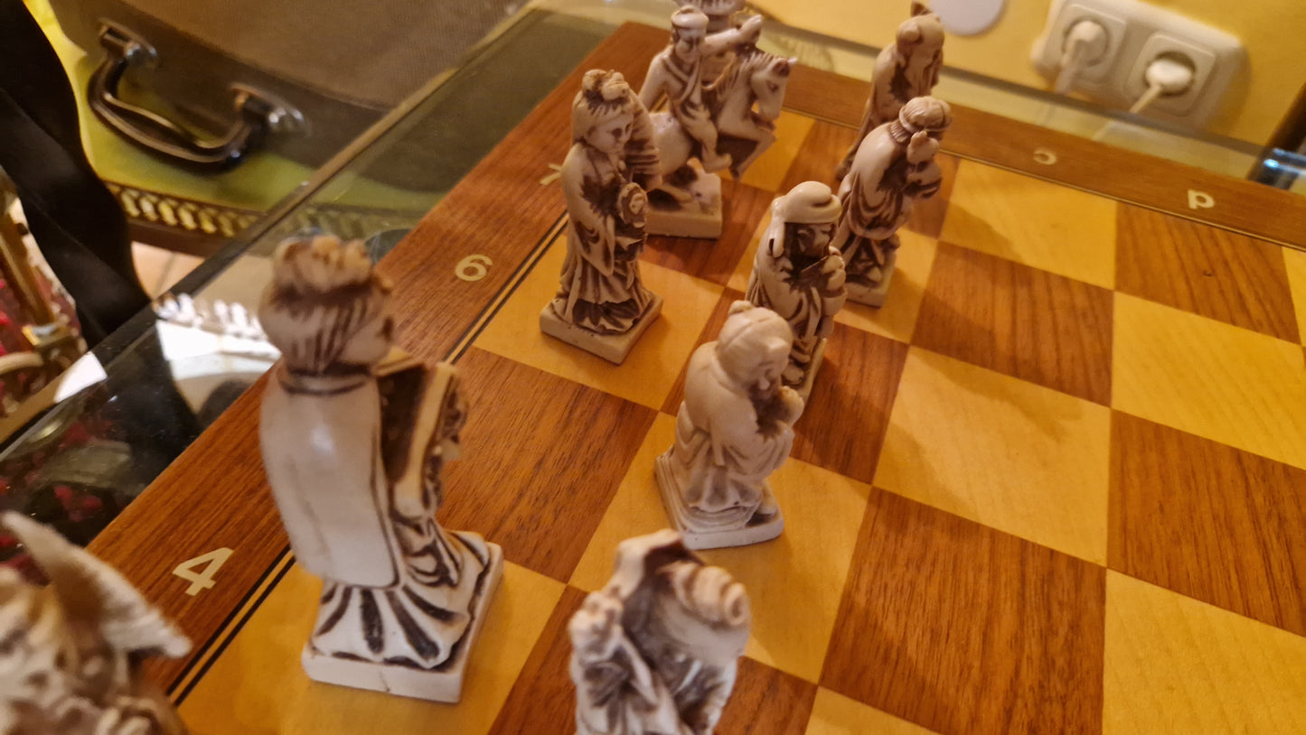 Edle orientalische Schachfiguren „Tal des Phönix“ - Handarbeit