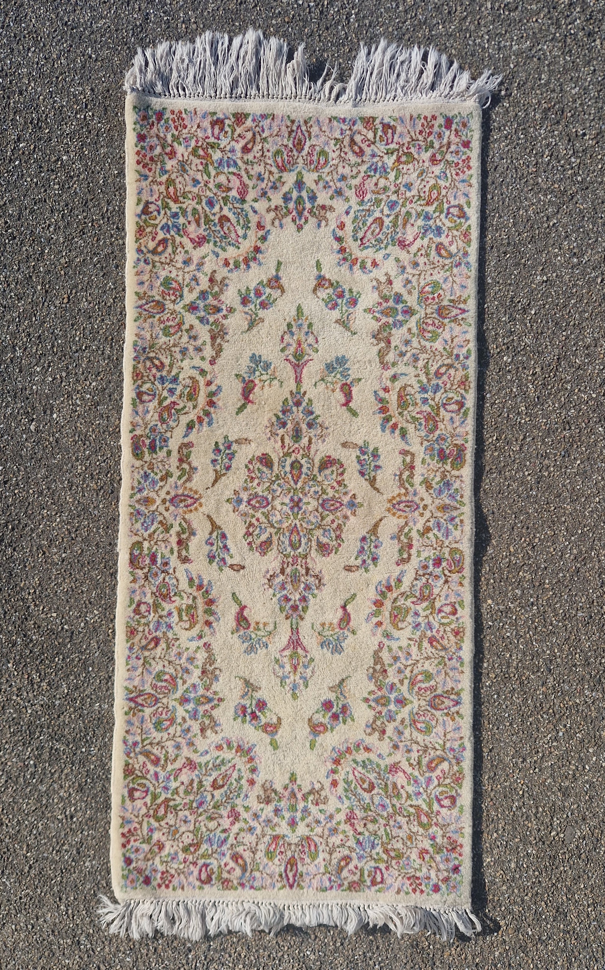 Persischer Kerman-Teppich – handgeknüpft (Vintage) - Artikelbild von Fummel & Gedöns Secondhand-Store