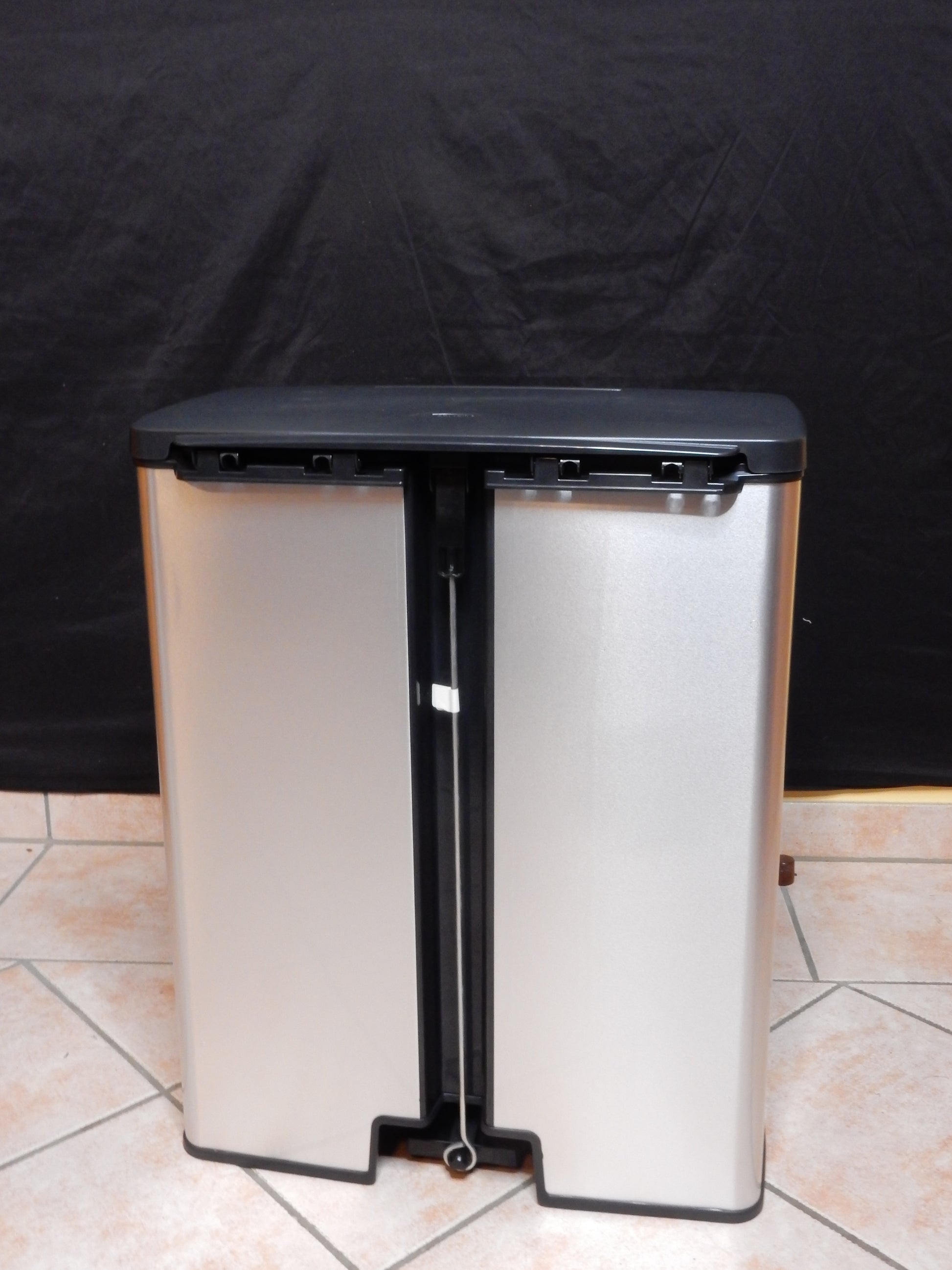 Curver Mülleimer "Deco Bin" 65l - Artikelbild von Fummel & Gedöns Secondhand-Store