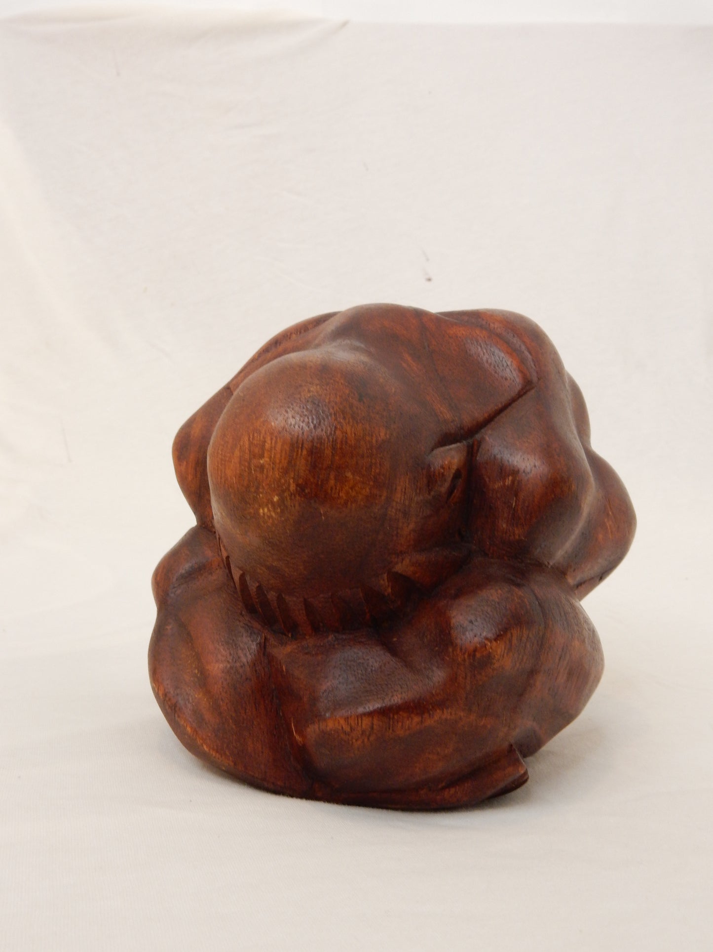 Holzskulptur - Mönch in Meditation