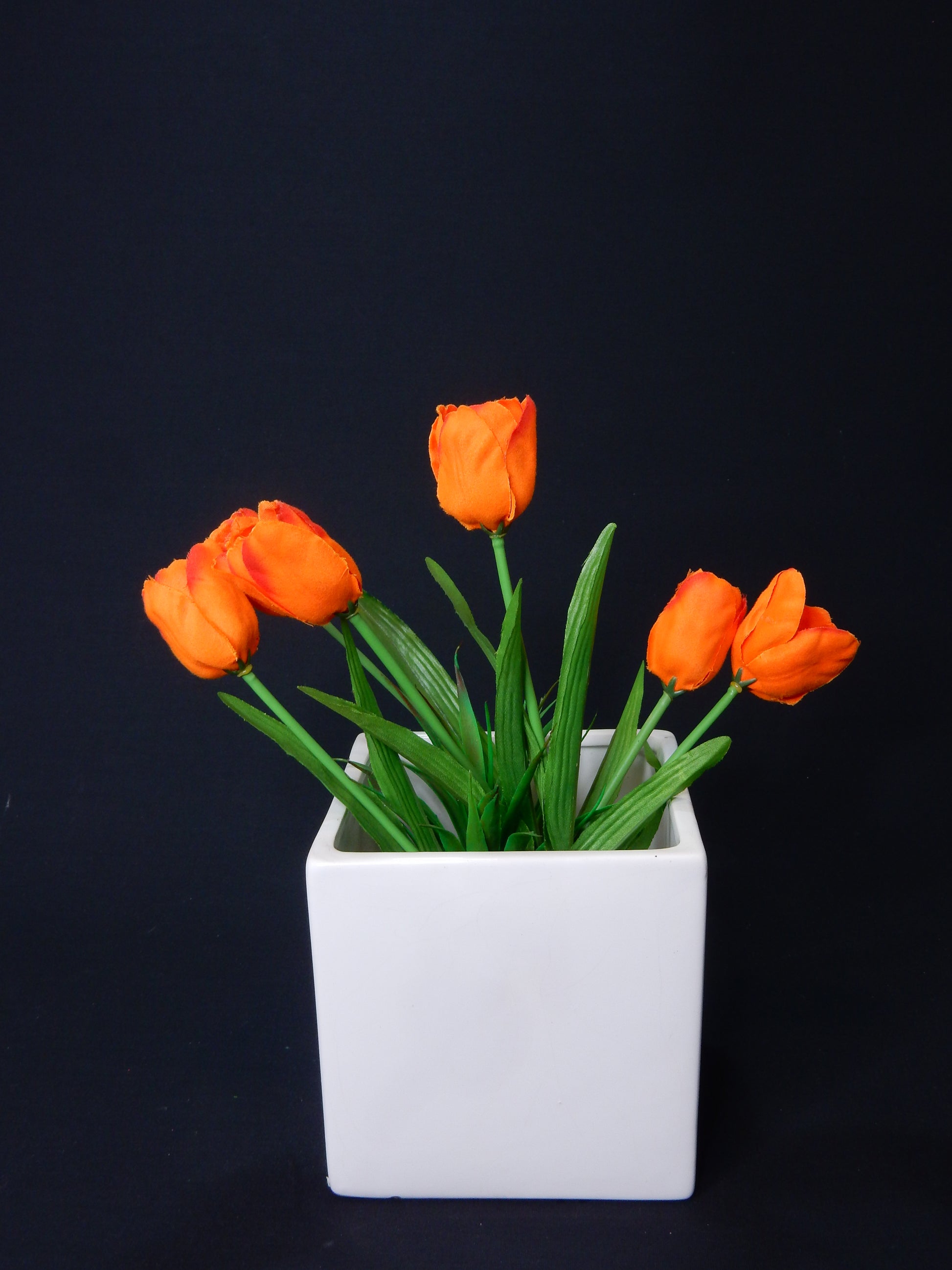 Blumentopf weiß eckig - Artikelbild von Fummel & Gedöns Secondhand-Store