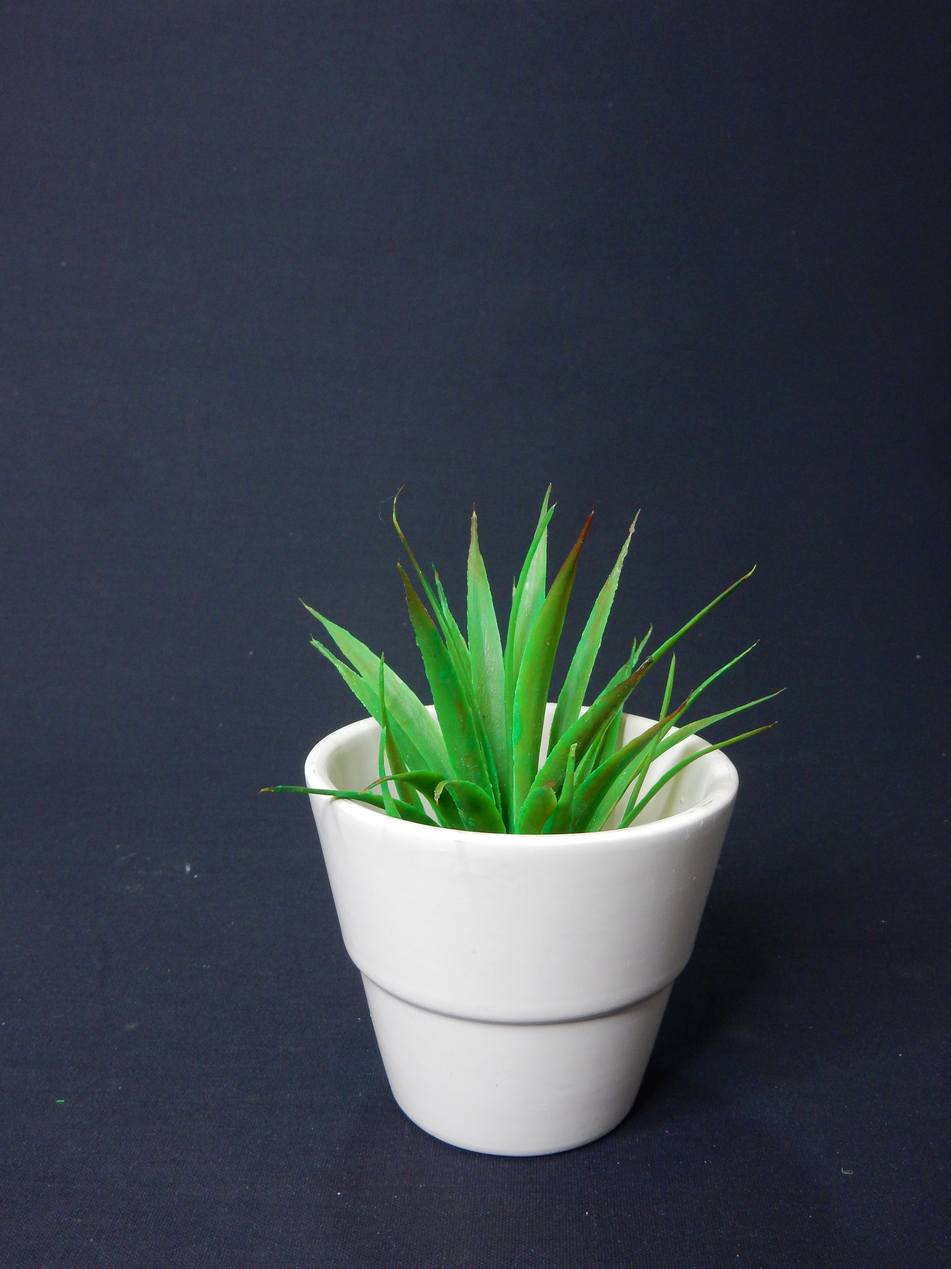 Blumentopf beige - Artikelbild von Fummel & Gedöns Secondhand-Store