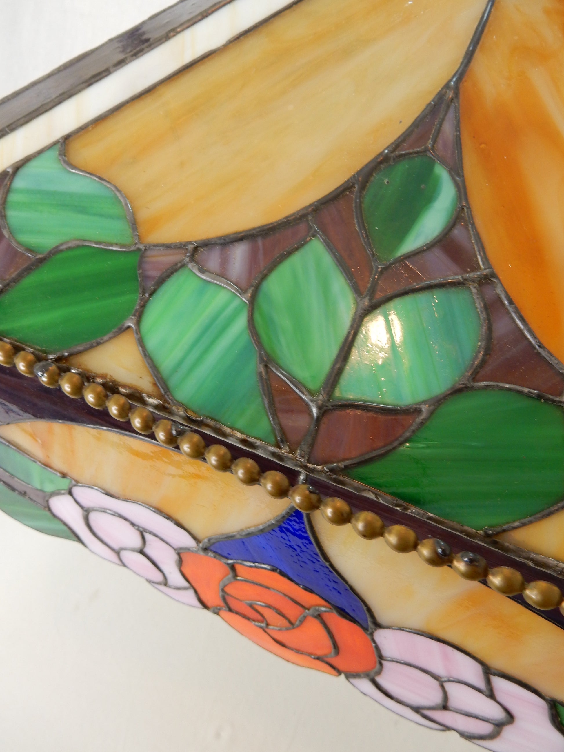 Vintage Glas-Hängelampe in Tiffany-Stil - Artikelbild von Fummel & Gedöns Secondhand-Store