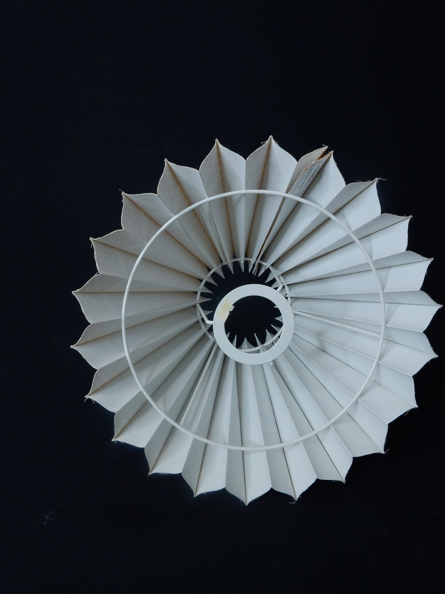 Falt-Lampenschirm rund für Tischlampe - E27 - gepunktet - beige