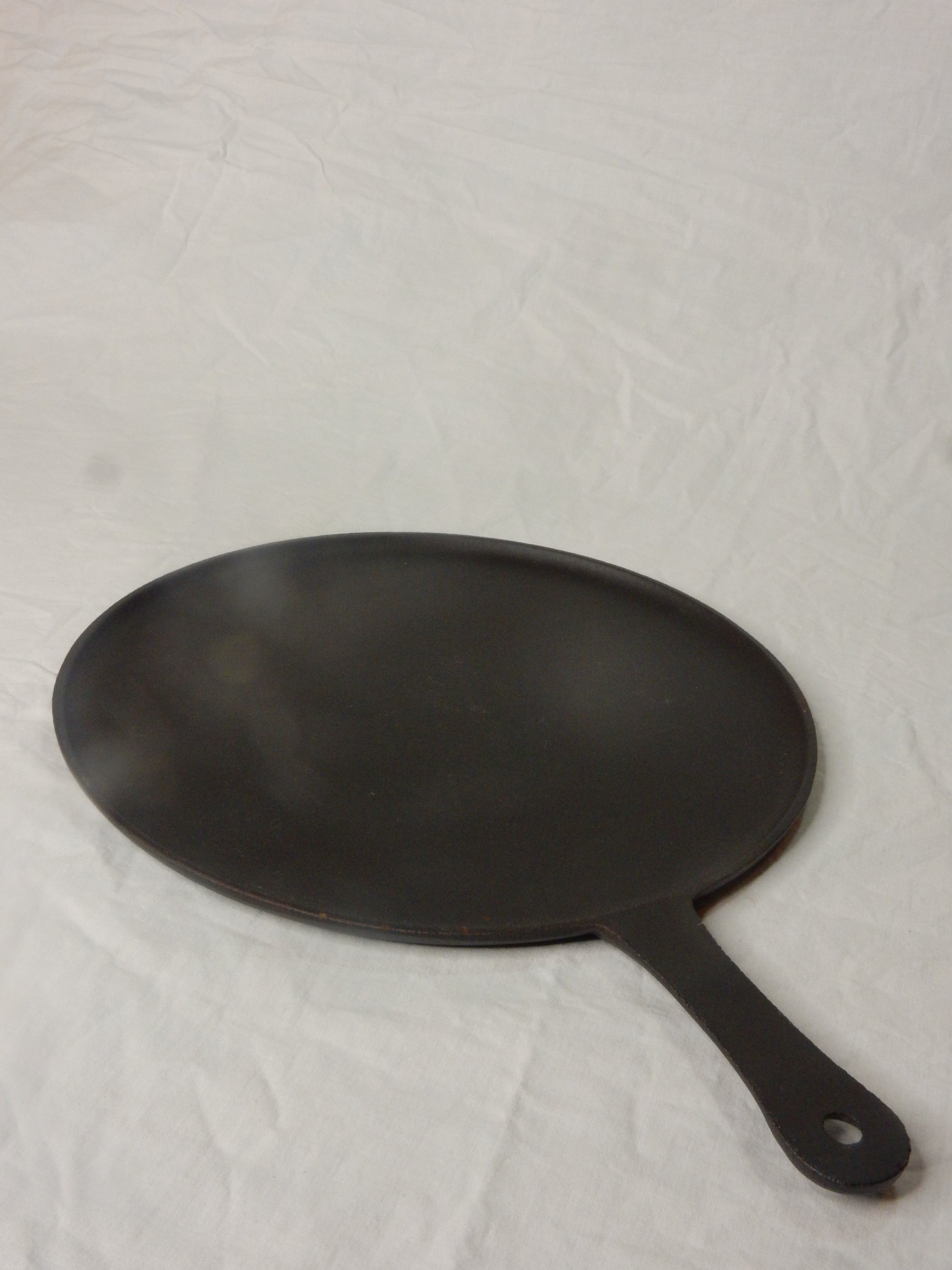 Crêpes-Pfanne Cousances - Gusseisen - Artikelbild von Fummel & Gedöns Secondhand-Store