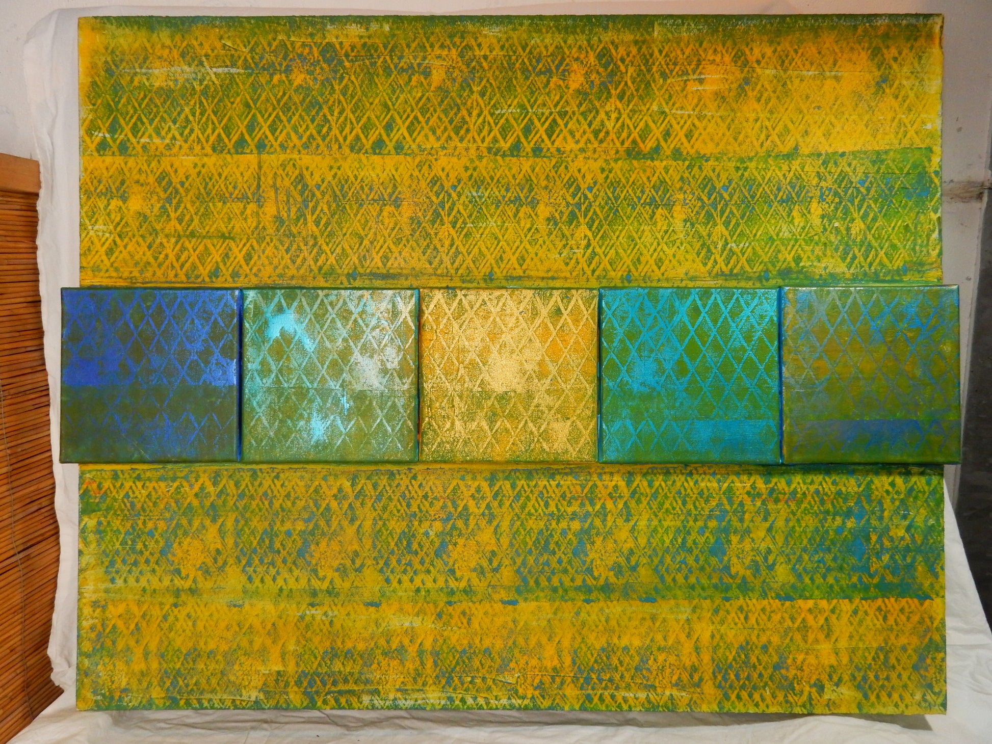 Abstraktes Gemälde in Gelb-Grün-Blau (80 × 100 cm) - Artikelbild von Fummel & Gedöns Secondhand-Store