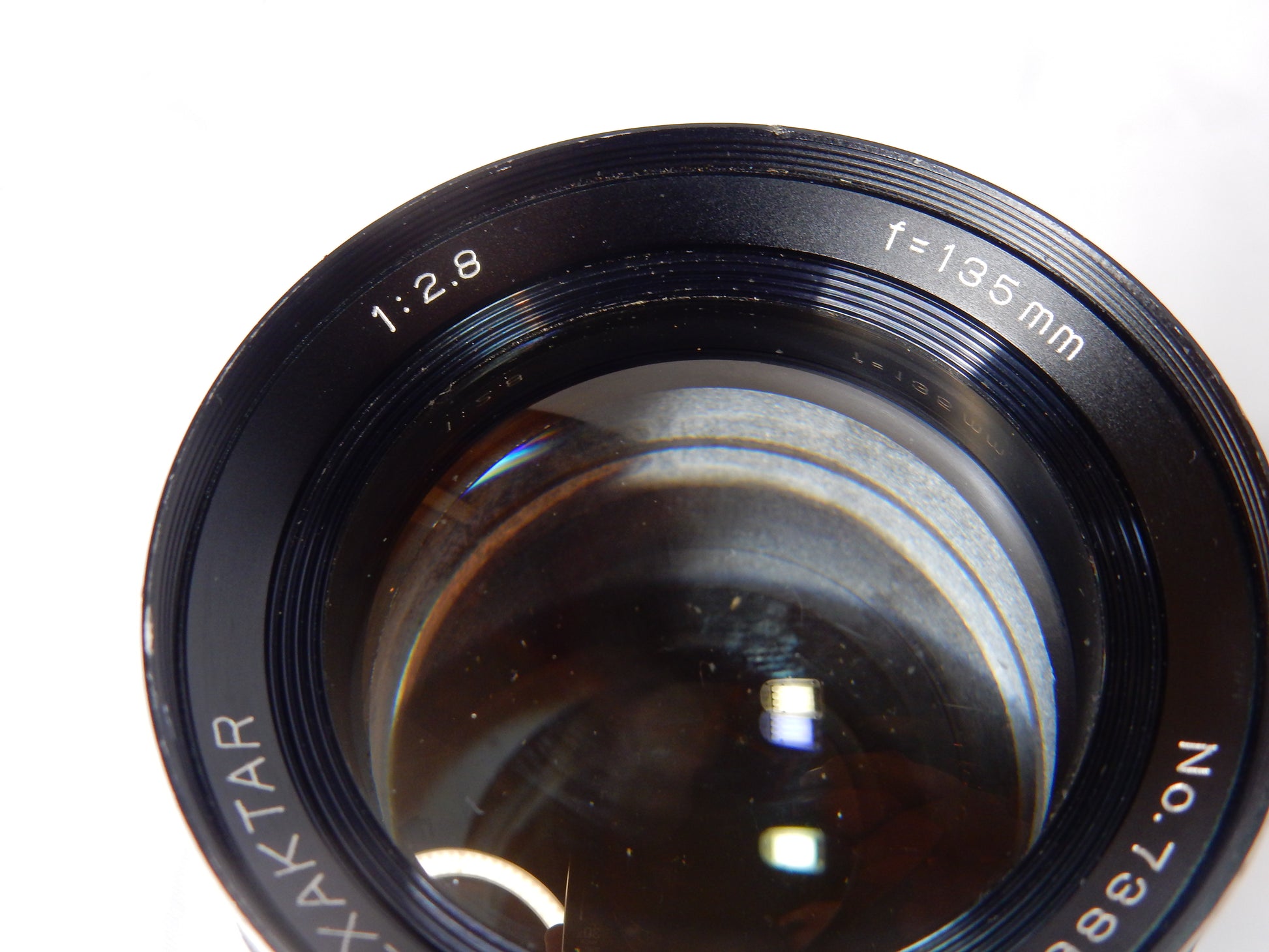 Exaktar 135mm Teleobjektiv - Artikelbild von Fummel & Gedöns Secondhand-Store