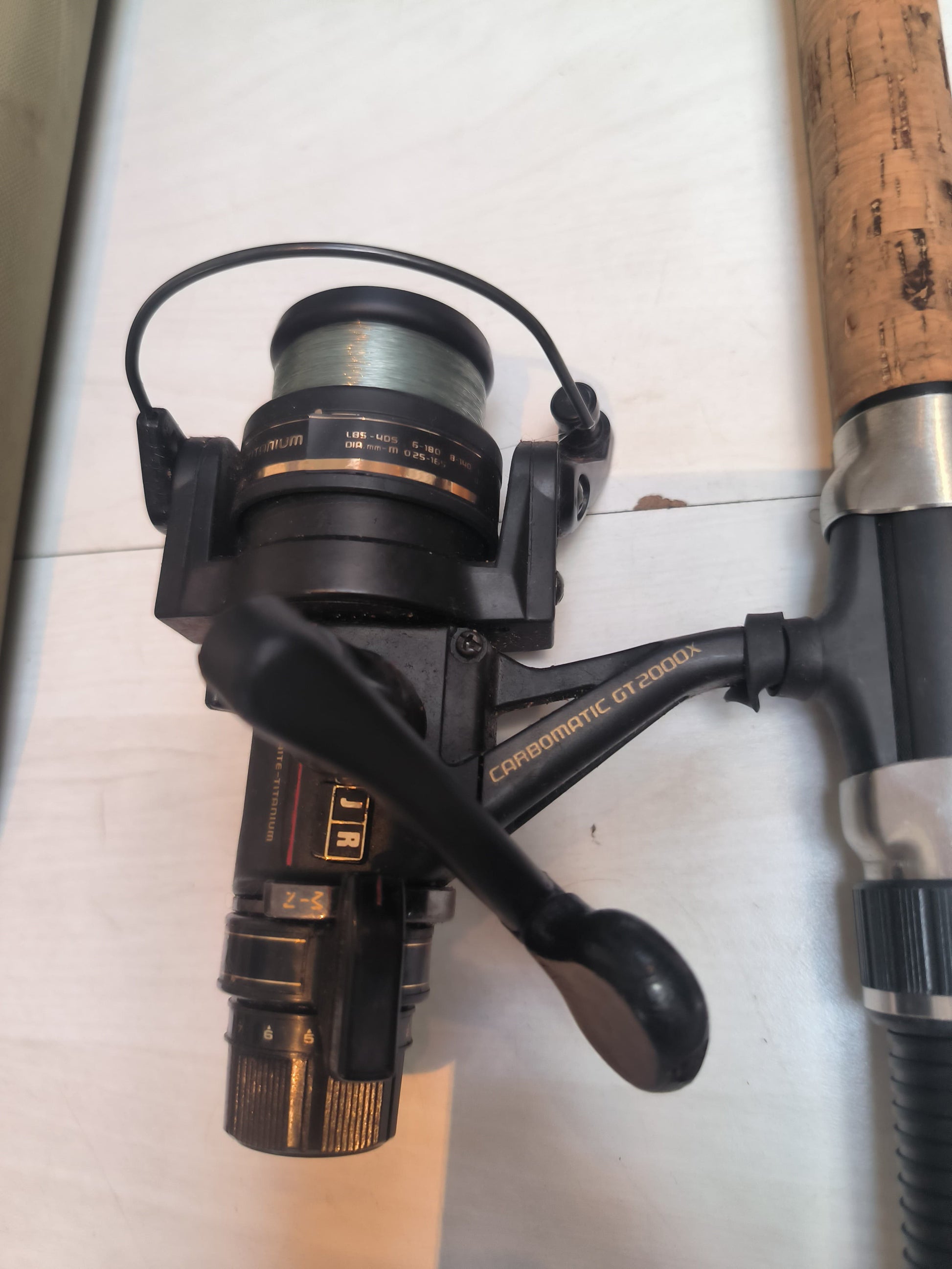 Carbomatic GT 2000X Angelrolle - Artikelbild von Fummel & Gedöns Secondhand-Store