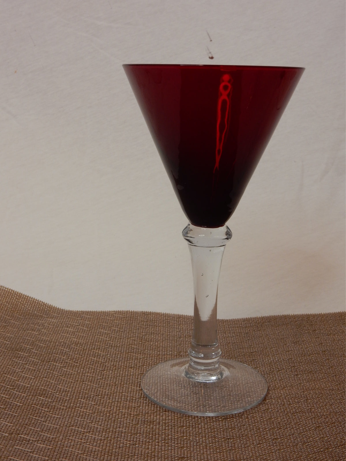 Mid-Century Martini-Glas dunkelrot
