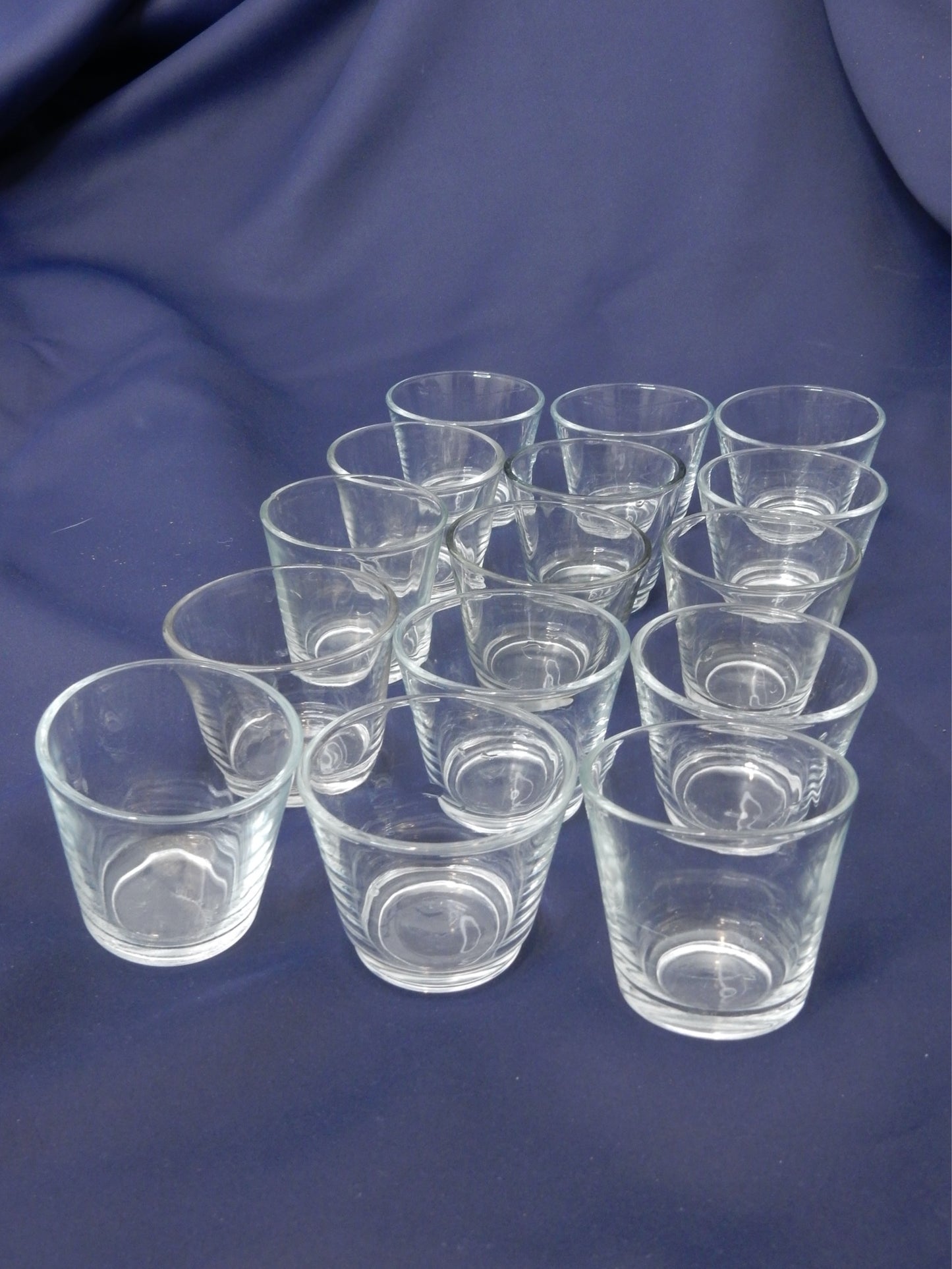 Kleines Windlicht aus Glas