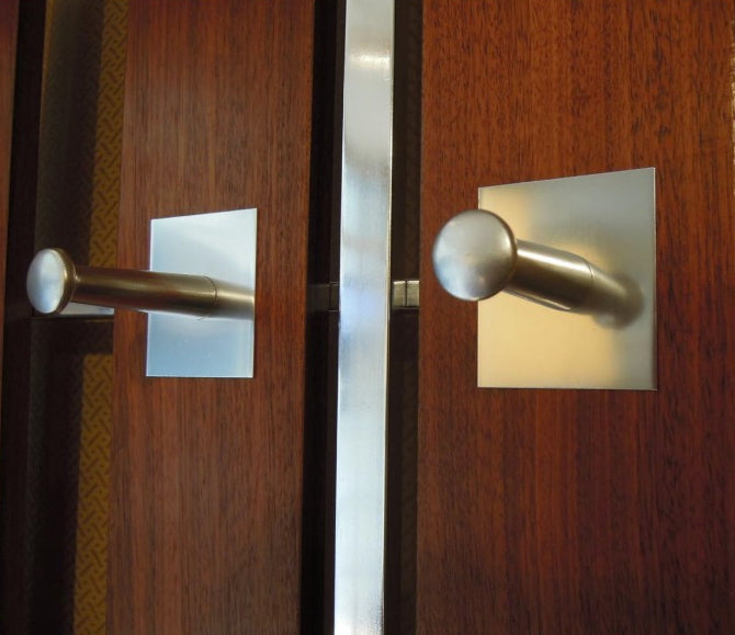 Skandinavische Design-Garderobe aus den 1960er Jahren