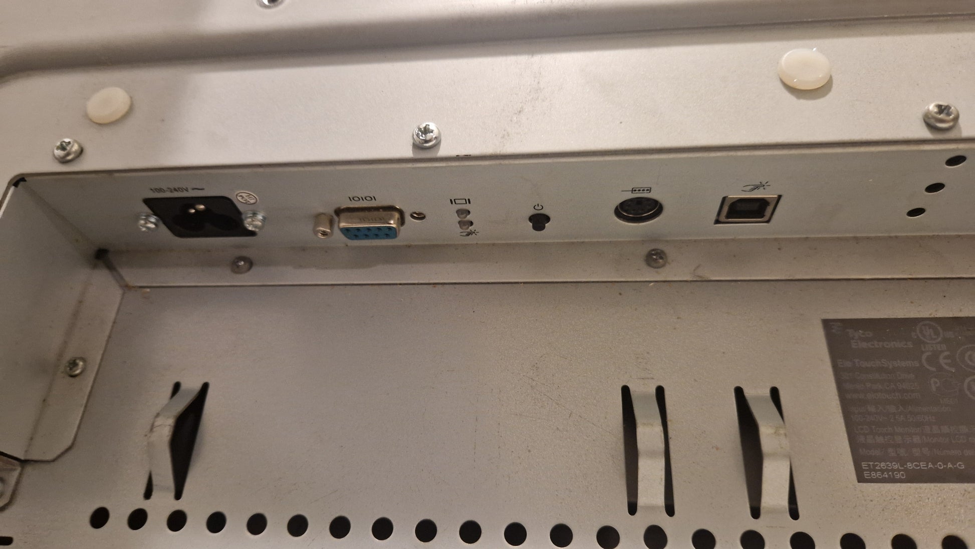 ELO Touch 2639L – 26" Touchscreen Monitor - Artikelbild von Fummel & Gedöns Secondhand-Store