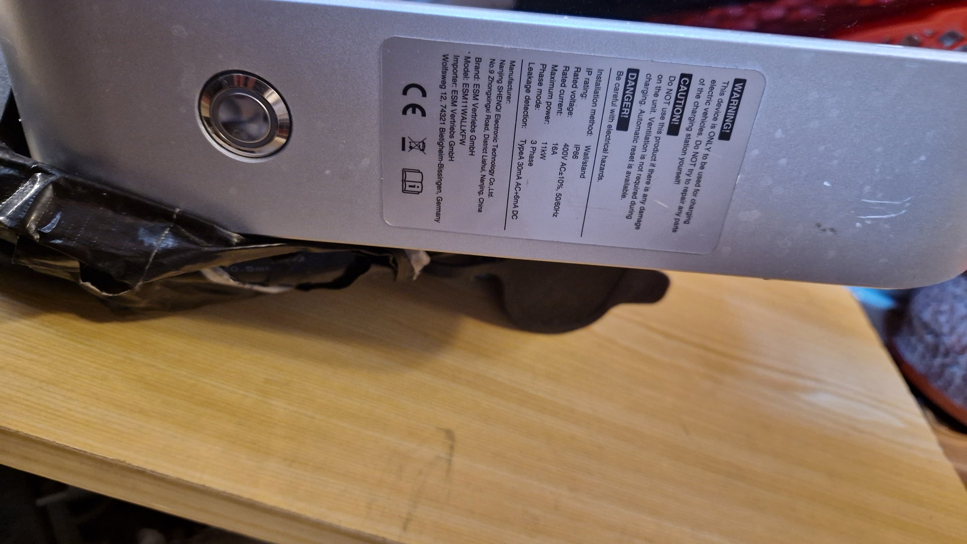 Wallbox für Elektro-/Hybridfahrzeuge - Artikelbild von Fummel & Gedöns Secondhand-Store