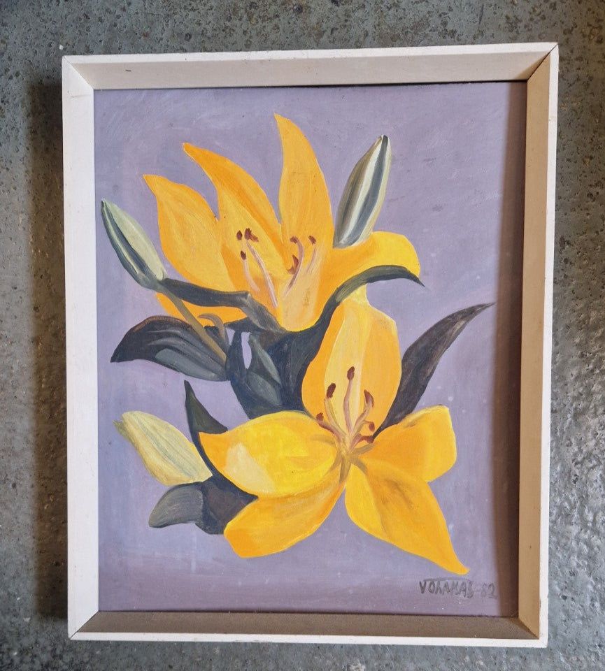 „Gelbe Lilien“ - Öl auf Holzplatte – signiert &quot;Volakas 82&quot; - Artikelbild von Fummel & Gedöns Secondhand-Store