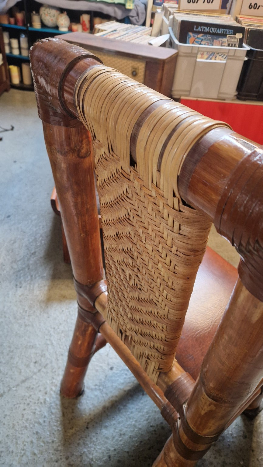 Vintage Bambus-Stuhl mit echtem Leder & Rattan – handgefertigt