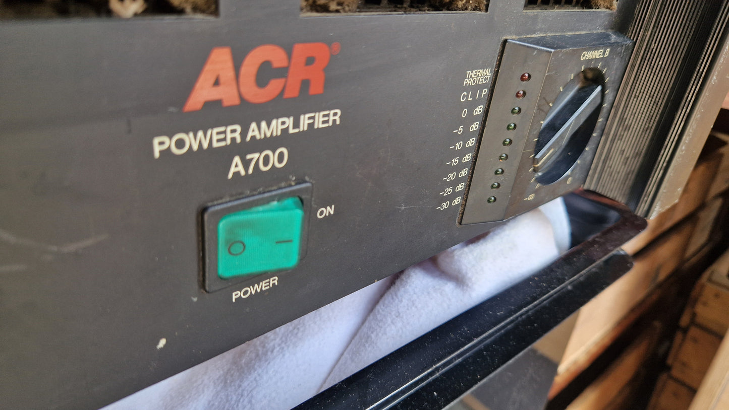 ACR A700 Endstufe - Stereo Power Amplifier
