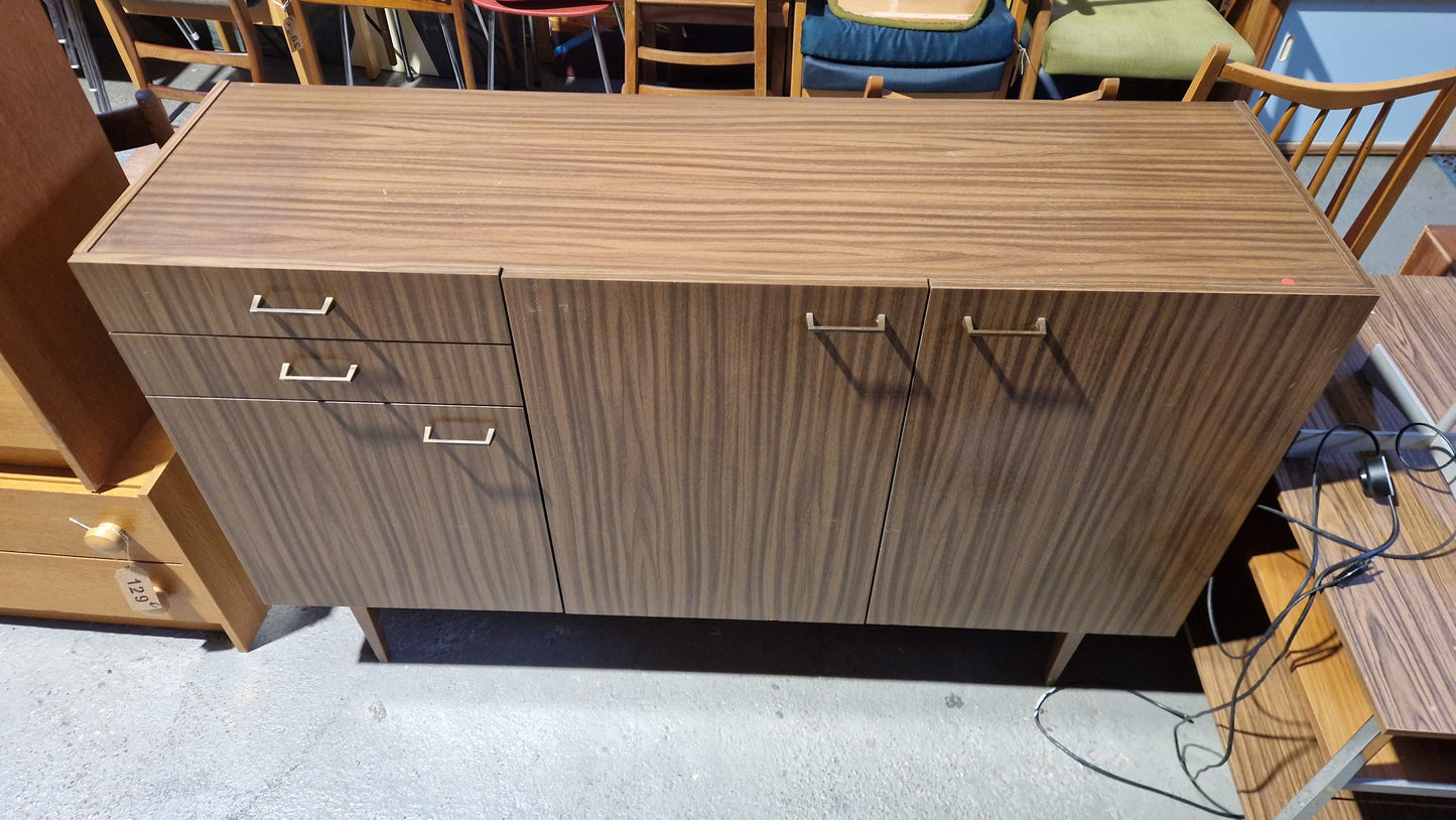 Schlankes 60er-Jahre Sideboard