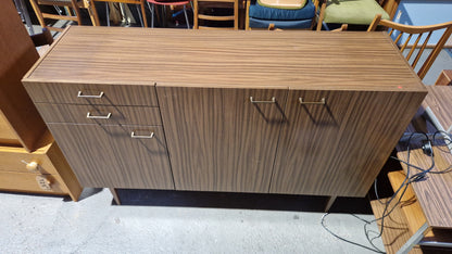 Schlankes 60er-Jahre Sideboard
