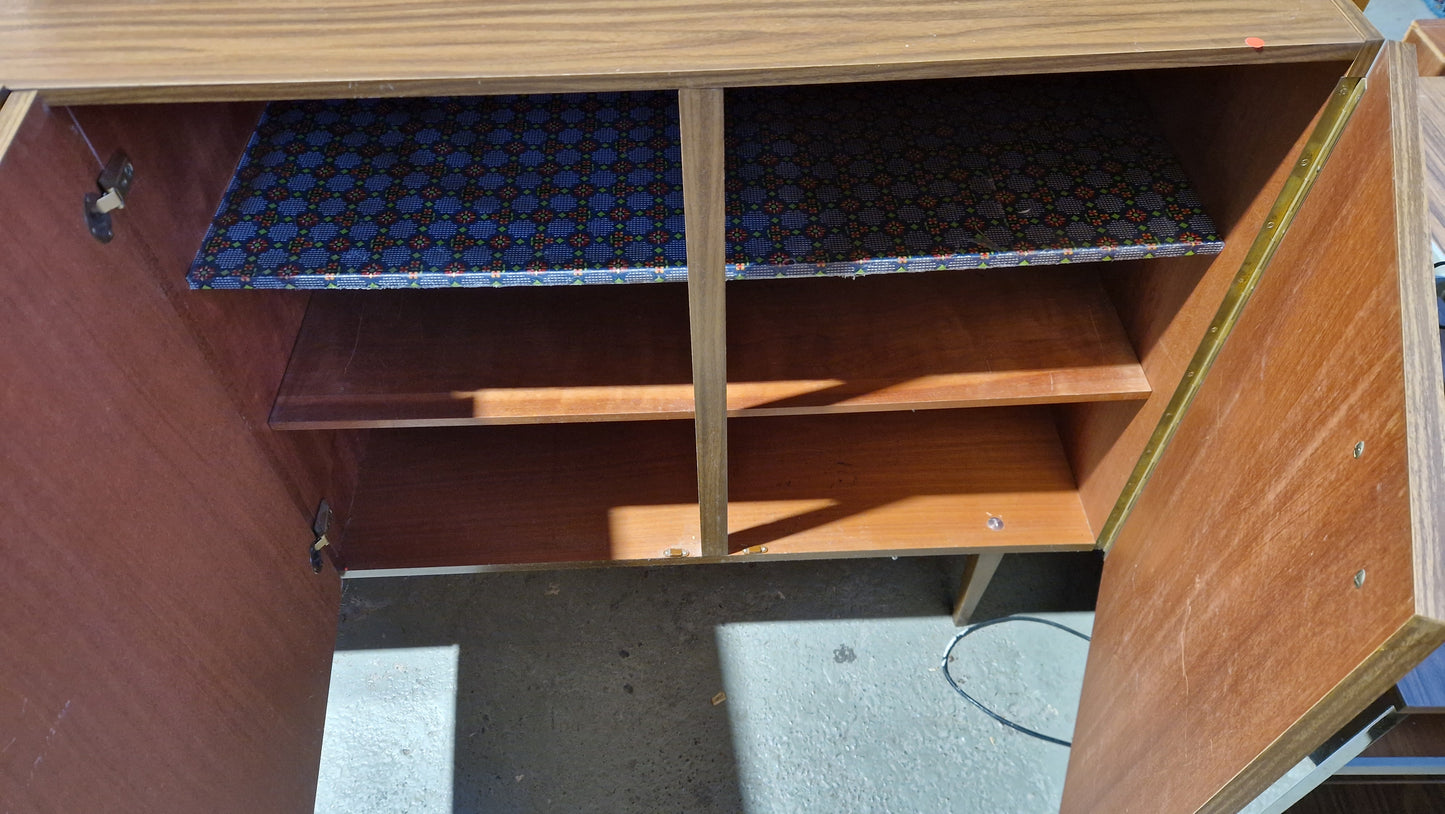 Schlankes 60er-Jahre Sideboard