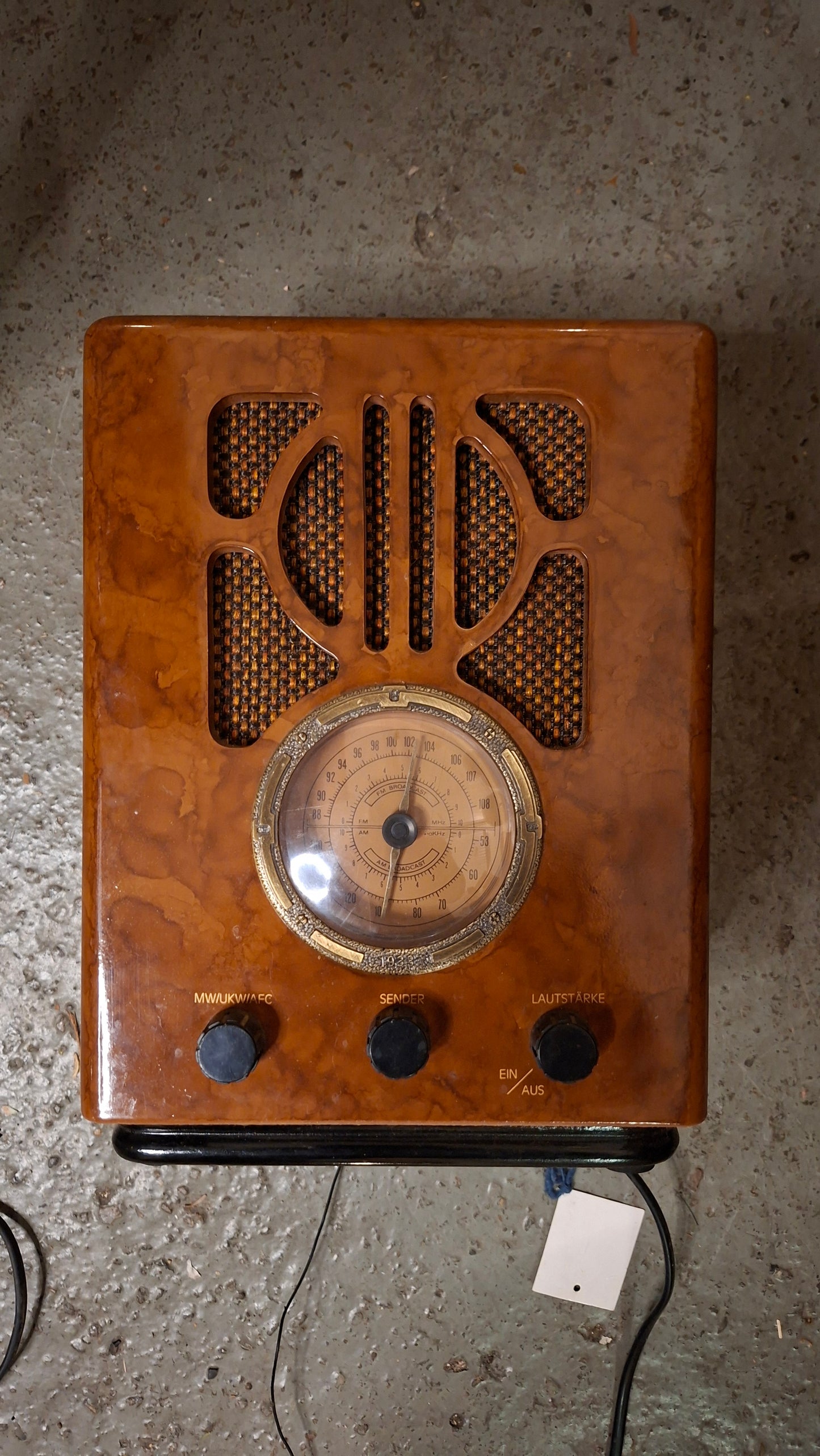 EDUTEC VMB-5010 Nostalgieradio – Retro-Radio im Art-Déco-Stil