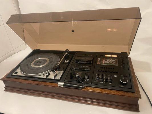 Hi-Fi Anlage Liesenkötter LT 3050 mit Dual-Plattenspieler, Radio und Tape-Deck