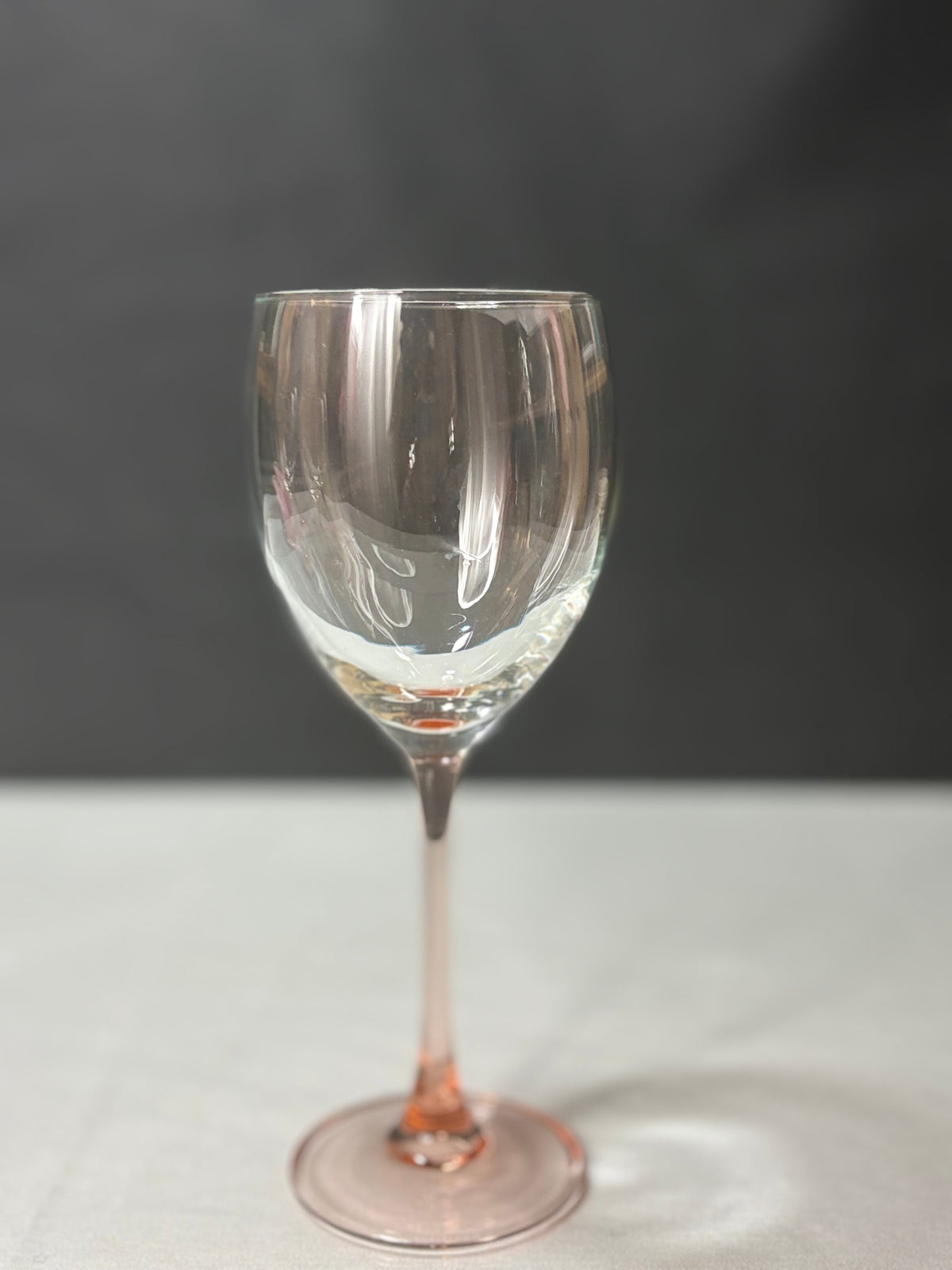15er Set Weingläser mit roséfarbenem Stiel – Produktfoto 4
