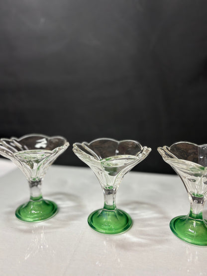 10er Set Borgonovo Dessertschalen / Eisbecher – grüner Fuß – Italien – Vintage