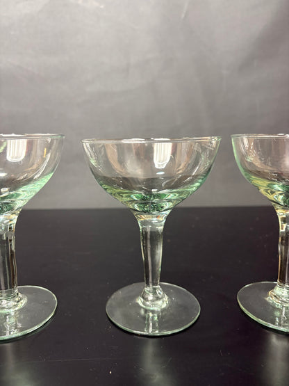 7er Set Vintage Margaritagläser aus grünlich transparentem Uranglas, Höhe 13,5 cm, Durchmesser 10 cm – Ansicht 3