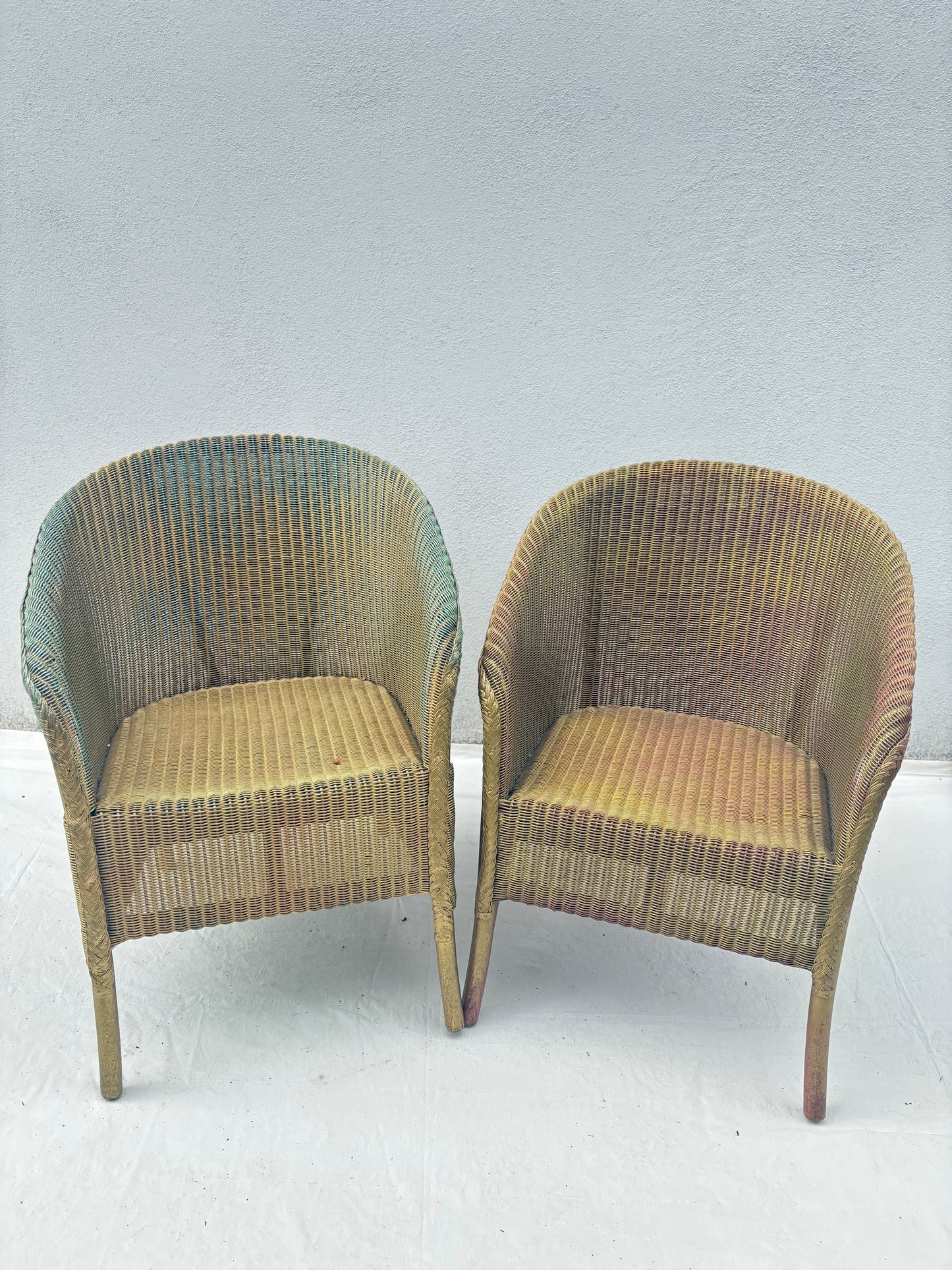 Vintage 2er Set Korbsessel mit Pastellpatina
