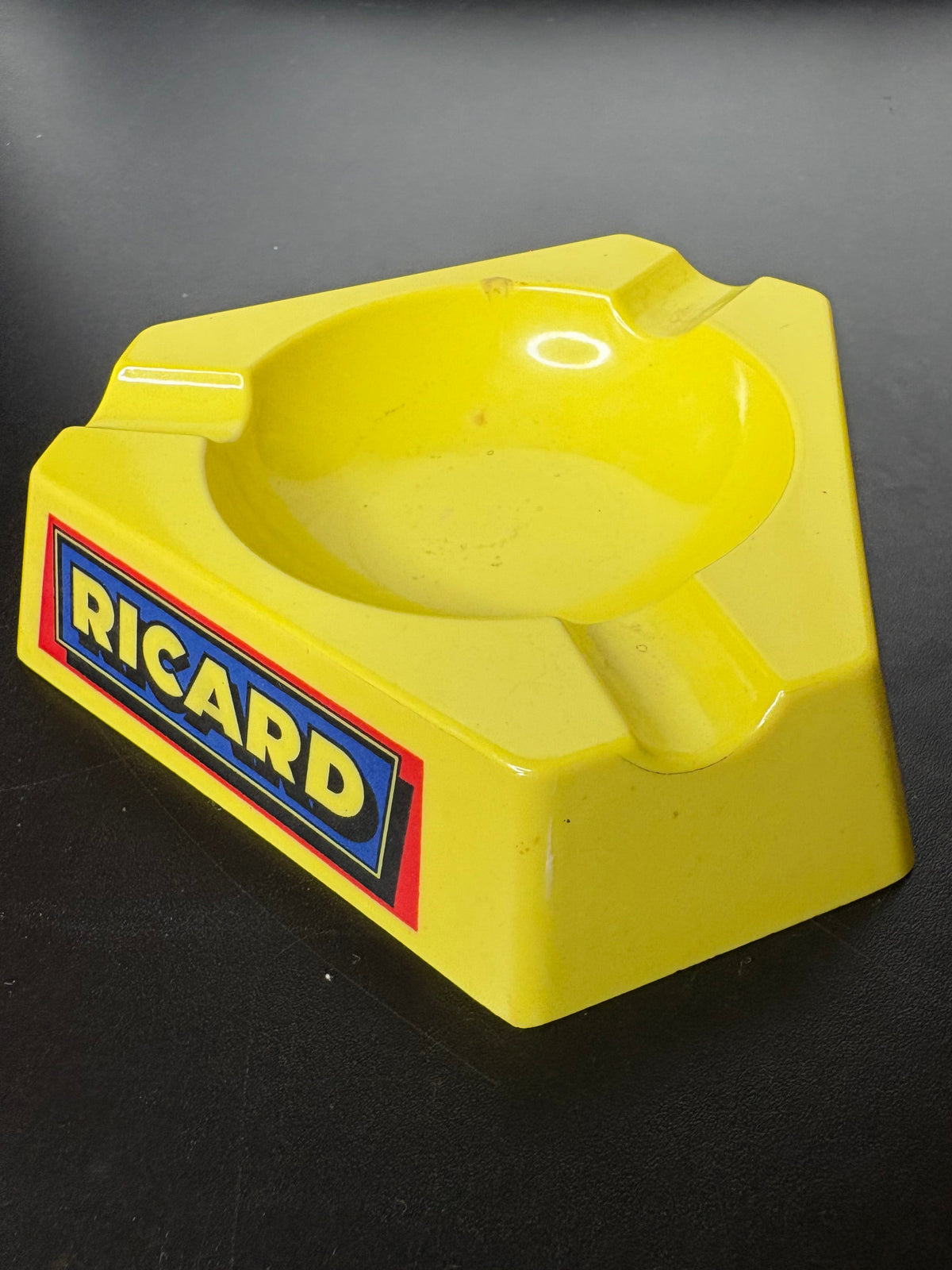 Vintage RICARD Werbeaschenbecher – Frankreich – 1960er/70er – Ø 13 cm