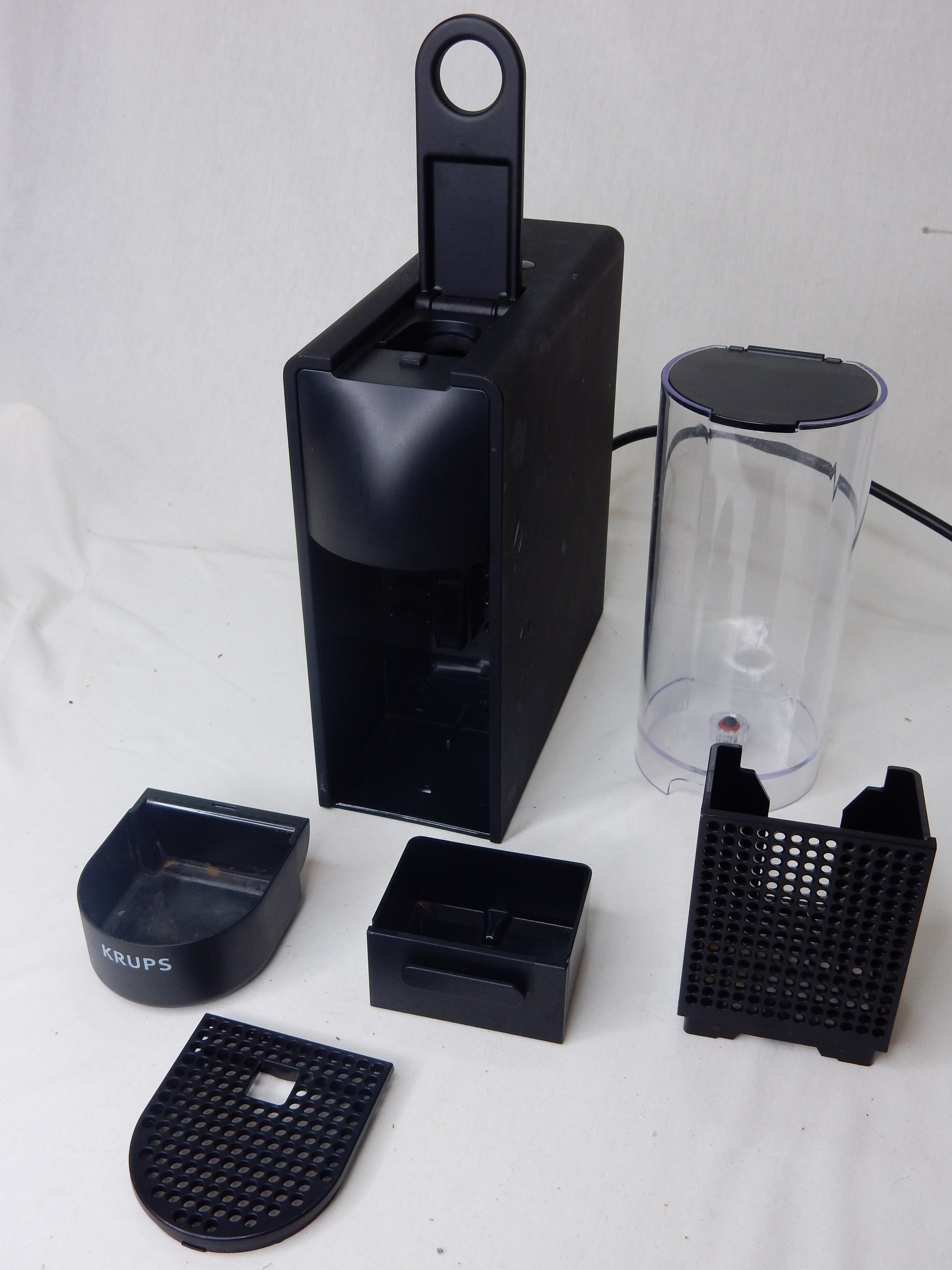 Krups Nespresso Essenza Mini - Artikelbild von Fummel & Gedöns Secondhand-Store