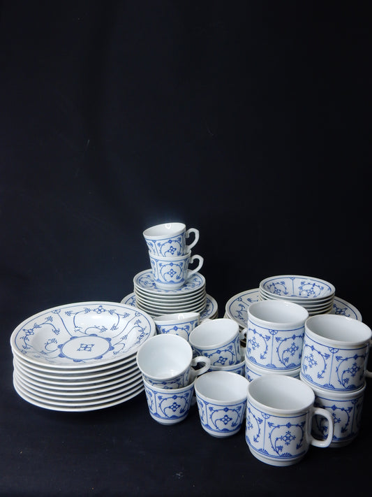 Kahla Blau Saks – Klassisches Porzellanservice (58-teilig)