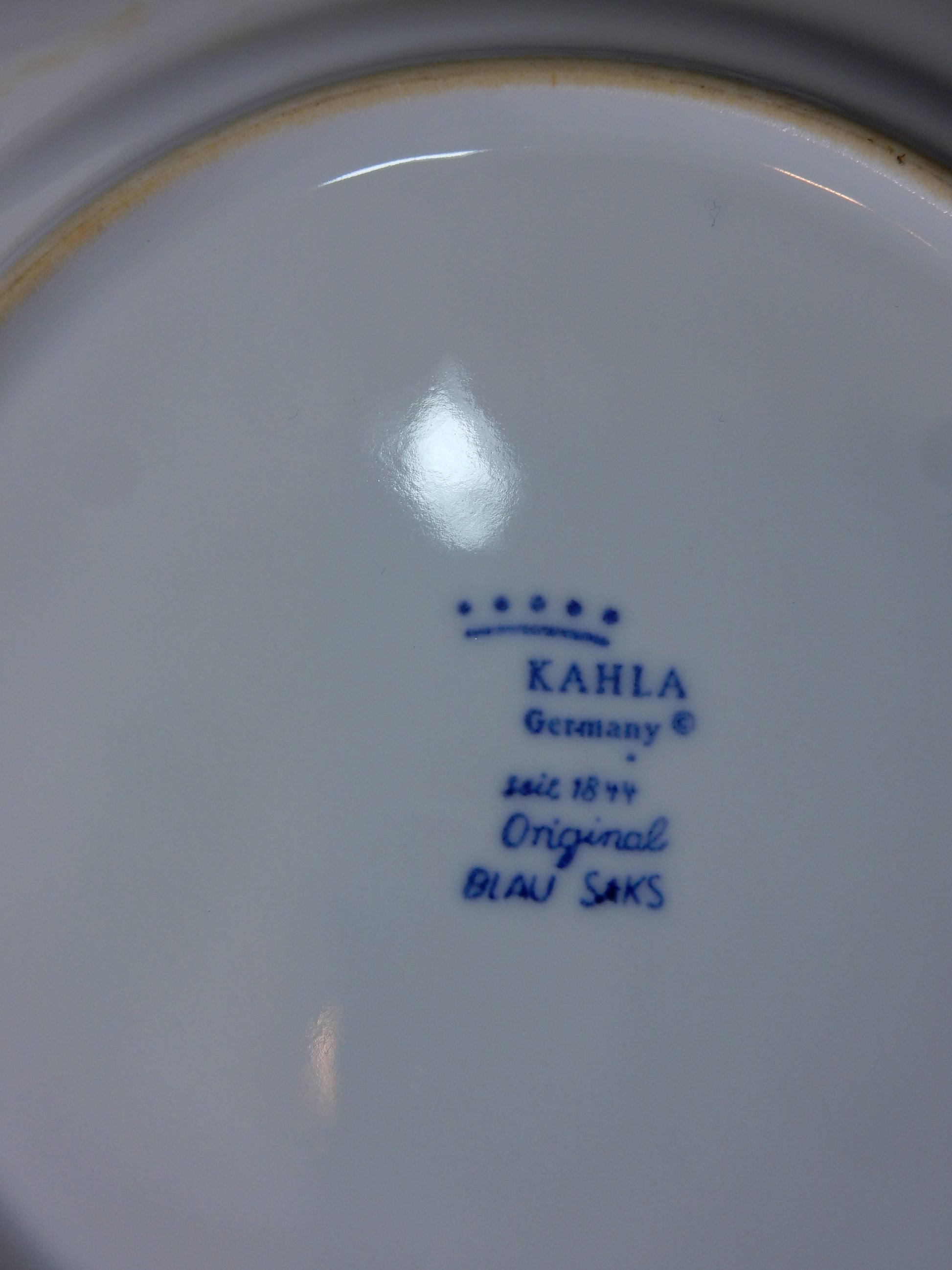 Kahla Blau Saks – Klassisches Porzellanservice (58-teilig) - Artikelbild von Fummel & Gedöns Secondhand-Store