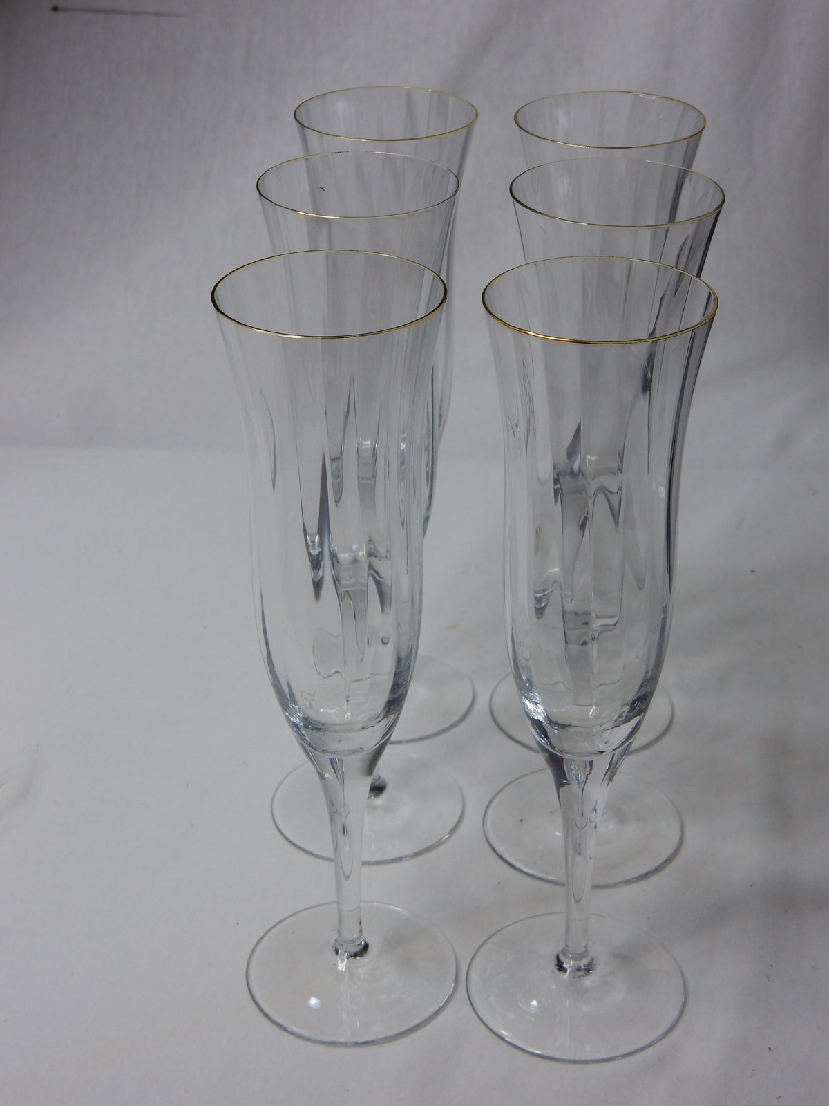 Sektglas geriffelt mit Goldrand – Fummel & Gedöns Secondhand-Store