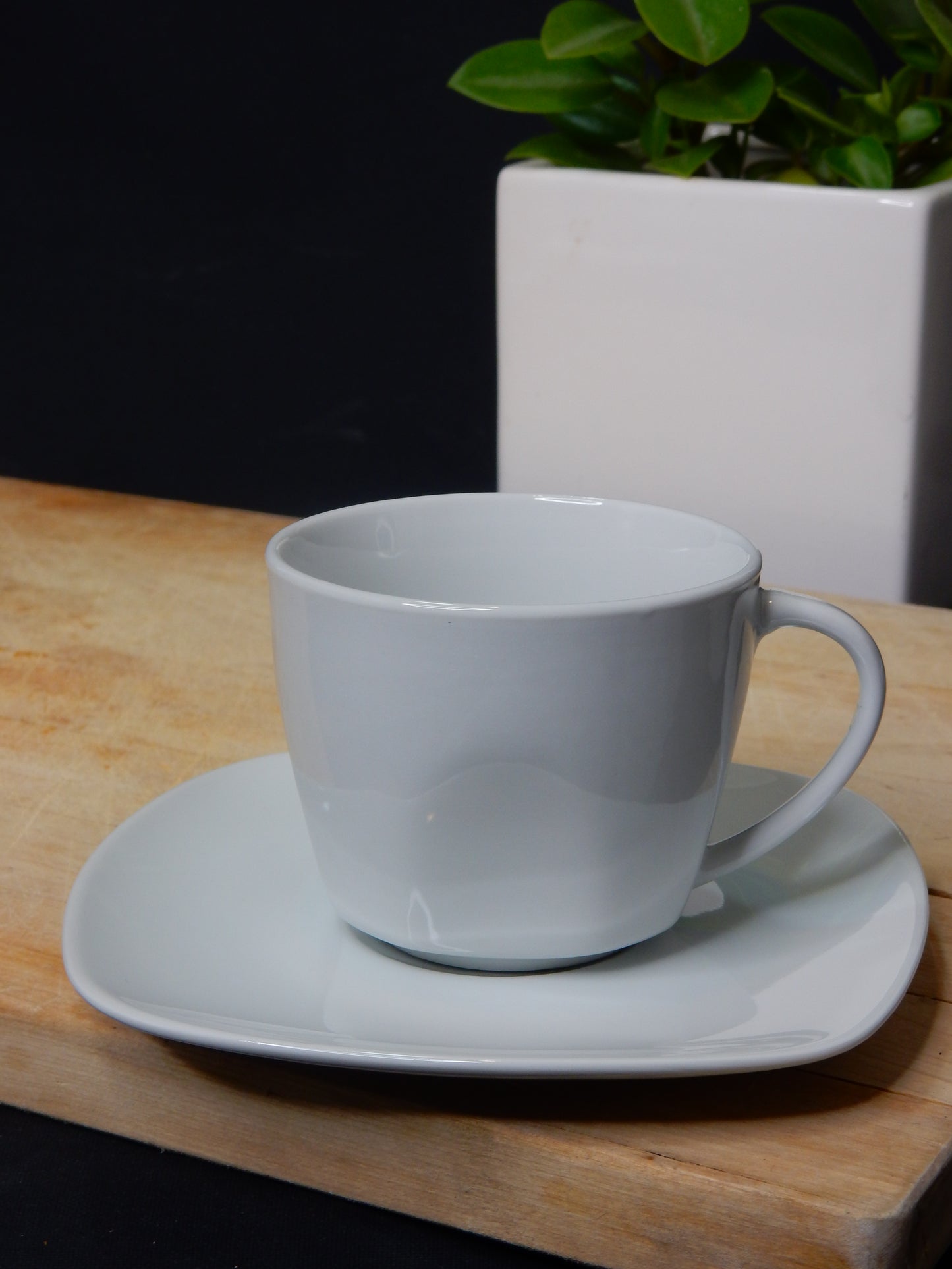 Tasse & Untertasse weiß