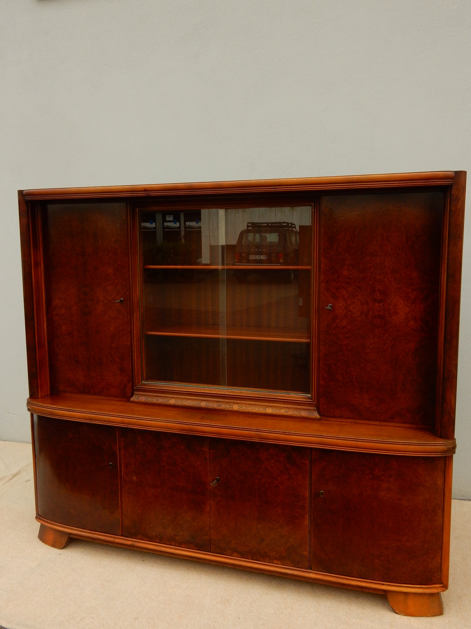 Art-Deco / Mid-Century Anrichte mit Vitrinenaufsatz - Artikelbild von Fummel & Gedöns Secondhand-Store