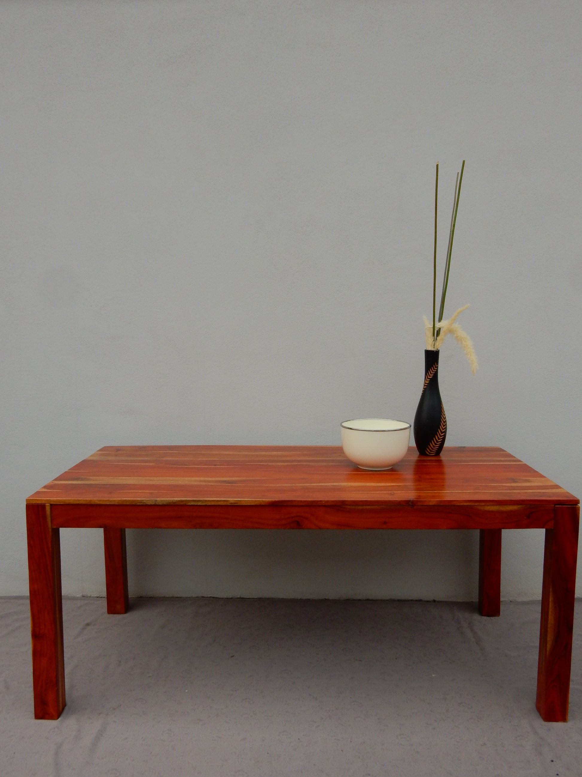 Massivholz-Esstisch aus Sheesham - Artikelbild von Fummel & Gedöns Secondhand-Store