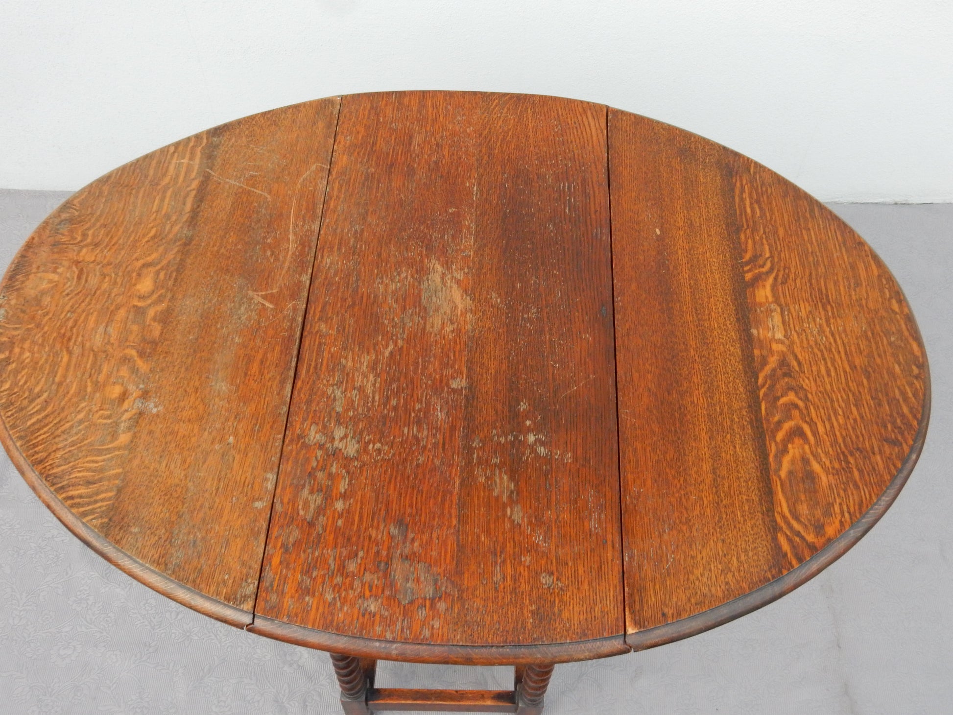 Vintage Gateleg Tisch mit Barley Twist Beinen (Eiche / Klapptisch) - Artikelbild von Fummel & Gedöns Secondhand-Store
