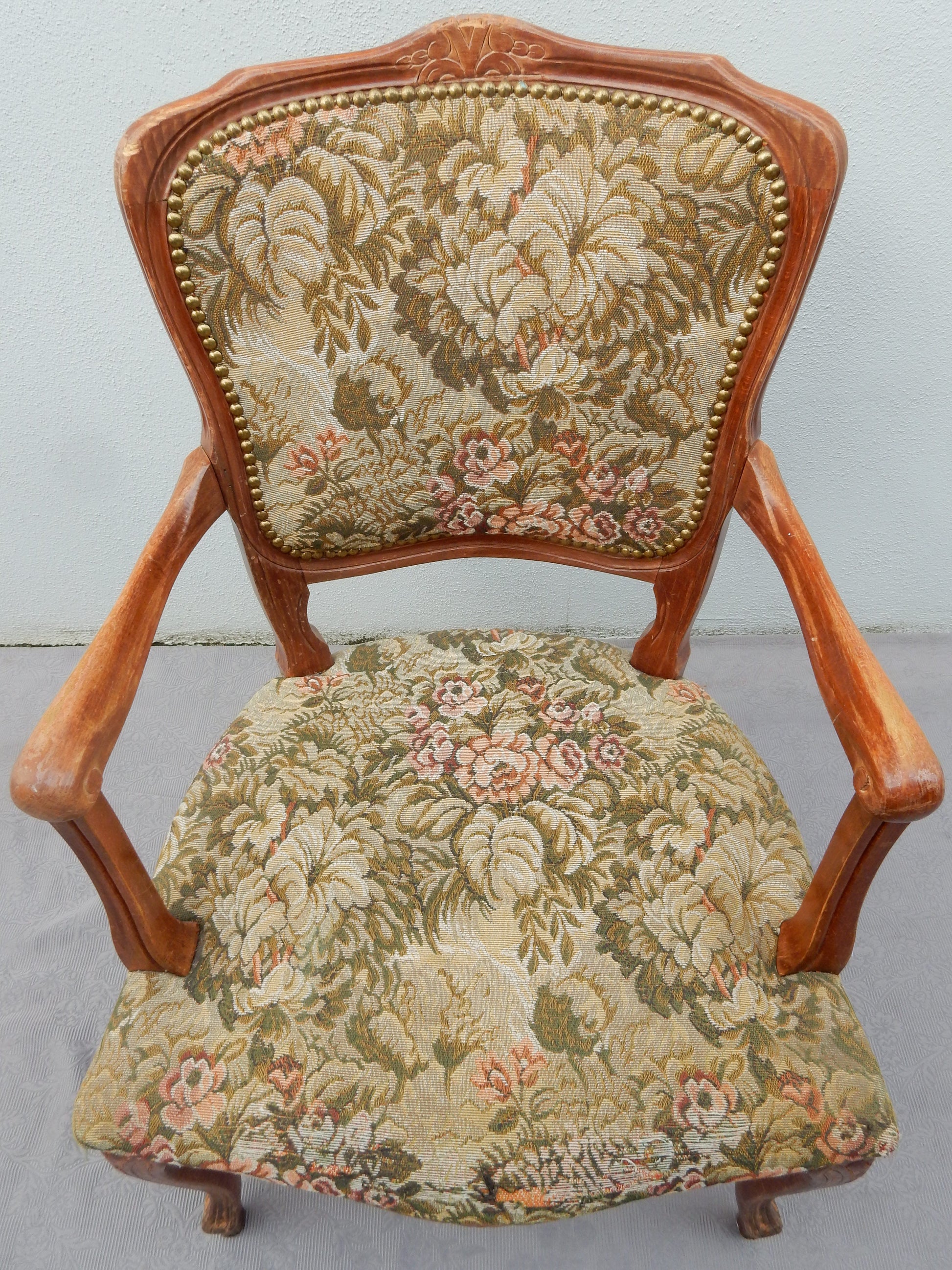 Barock Stuhl mit Armlehnen - Artikelbild von Fummel & Gedöns Secondhand-Store