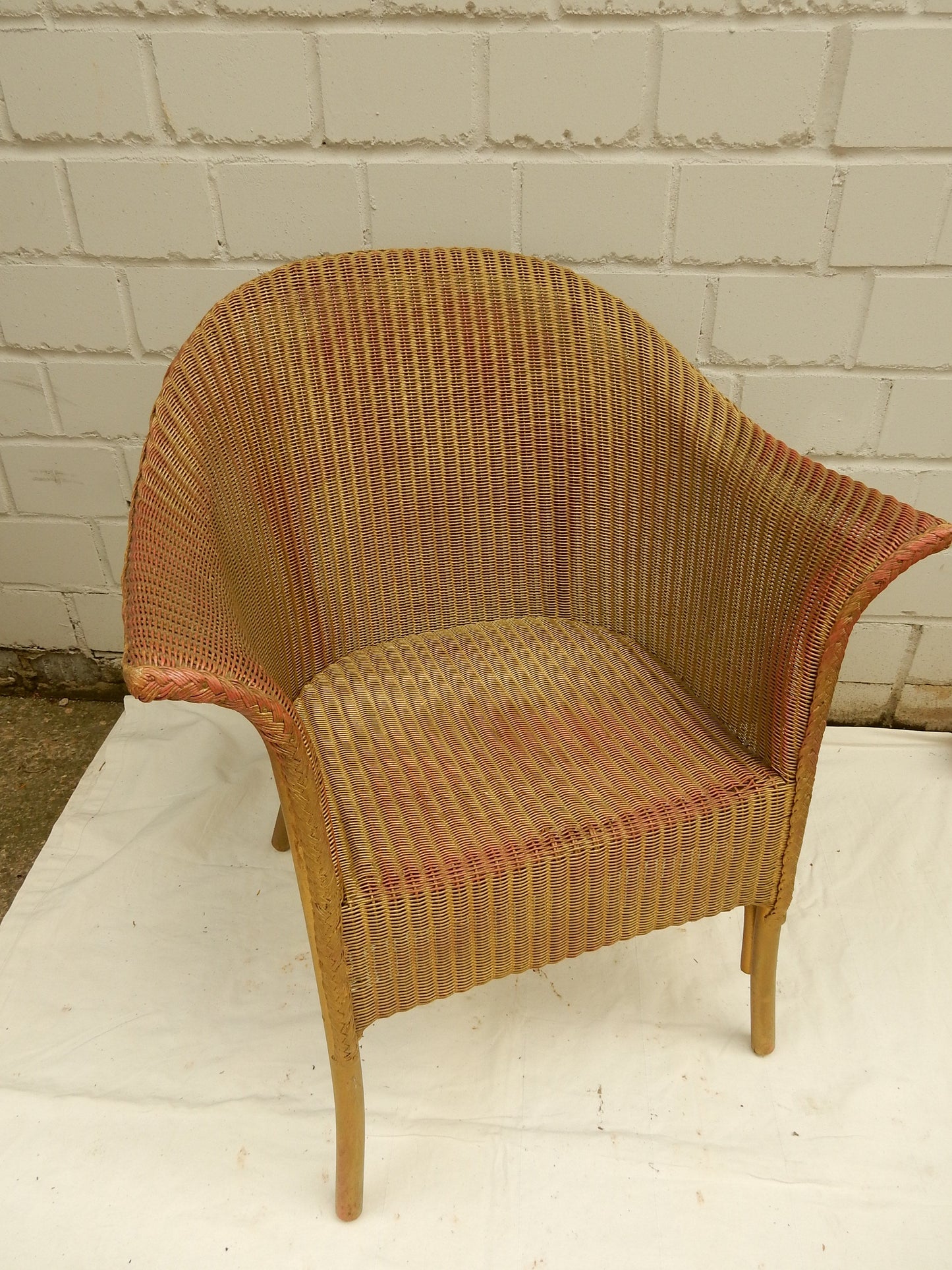 Original Lloyd Loom W. Lusty & Sons Sessel Vorderansicht