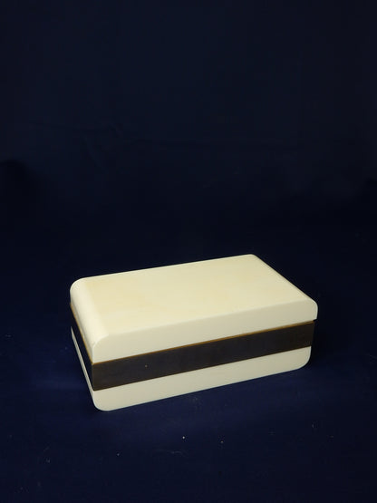 Original Art Déco Corian Schmuckdose mit Silberband