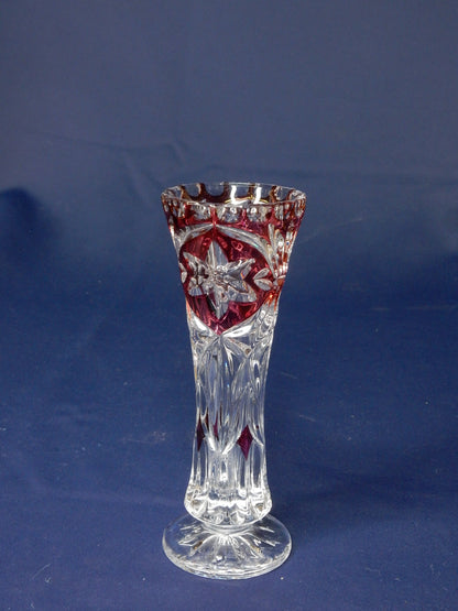 Vintage Böhmische Kristallvase – Rubinrot Cut-to-Clear mit Goldschimmer
