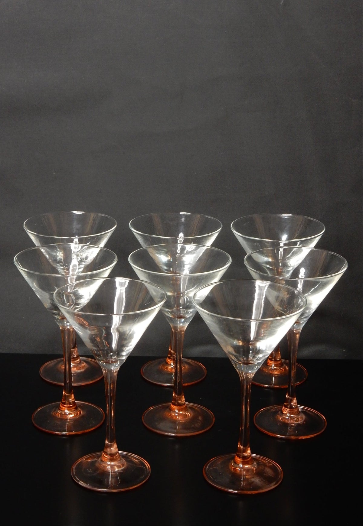 8 Luminarc France Martini- & Cocktailgläser mit Rosé-Stiel – 1970er Jahre