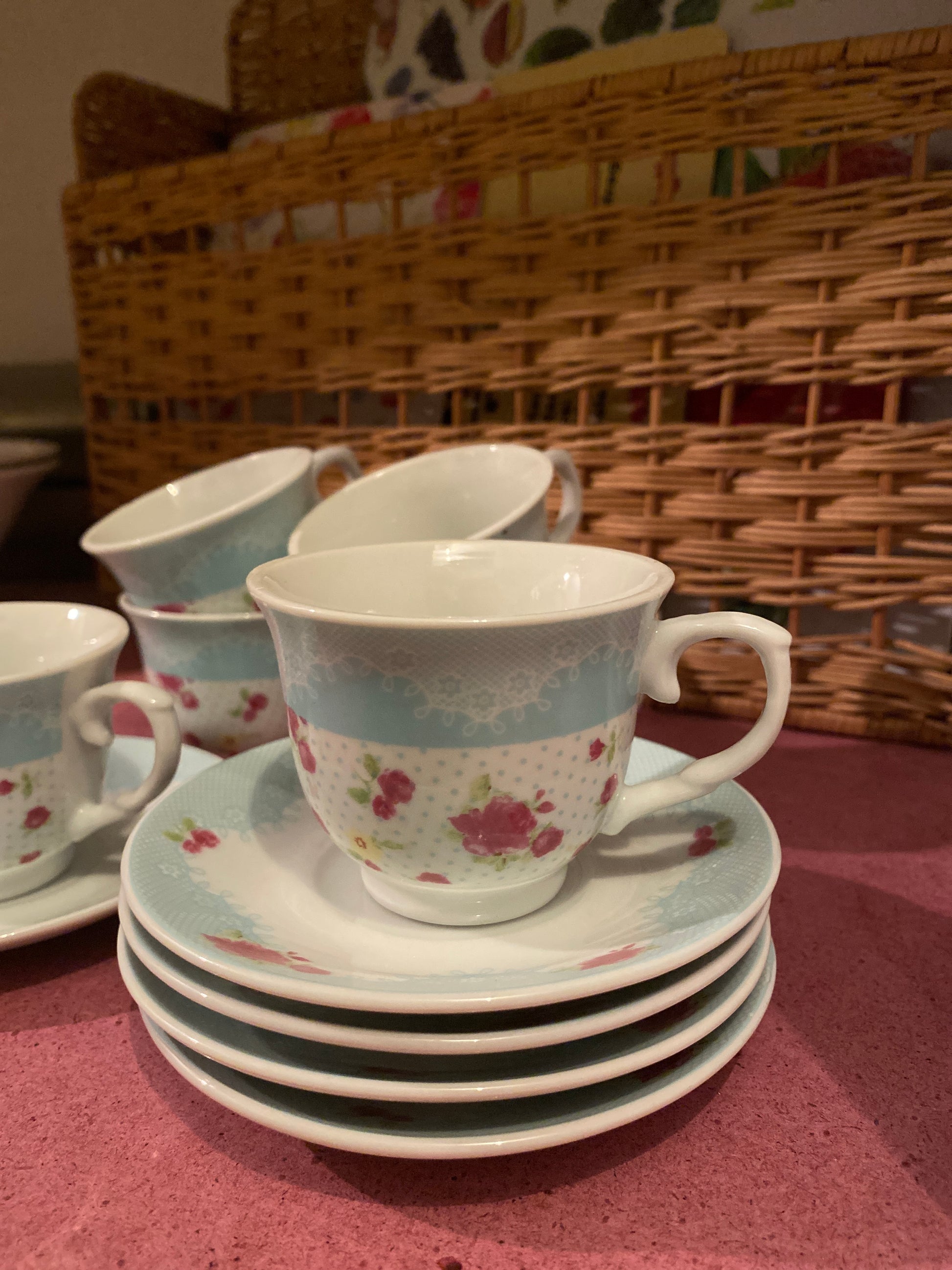 Espressotassen Blümchen 6 Stck. - Artikelbild von Fummel & Gedöns Secondhand-Store