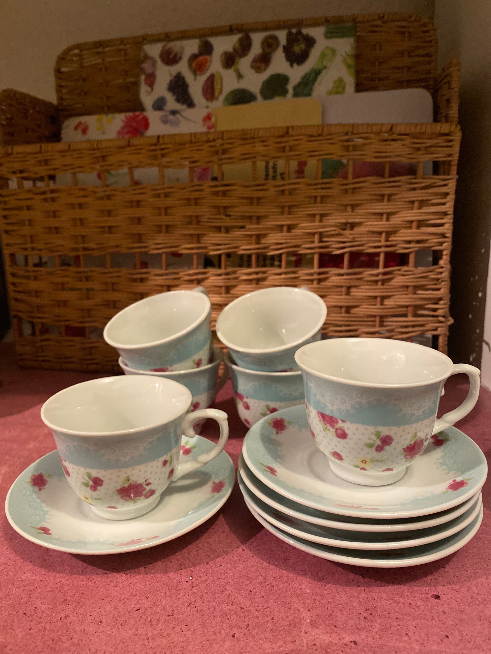 Espressotassen Blümchen 6 Stck. - Artikelbild von Fummel & Gedöns Secondhand-Store