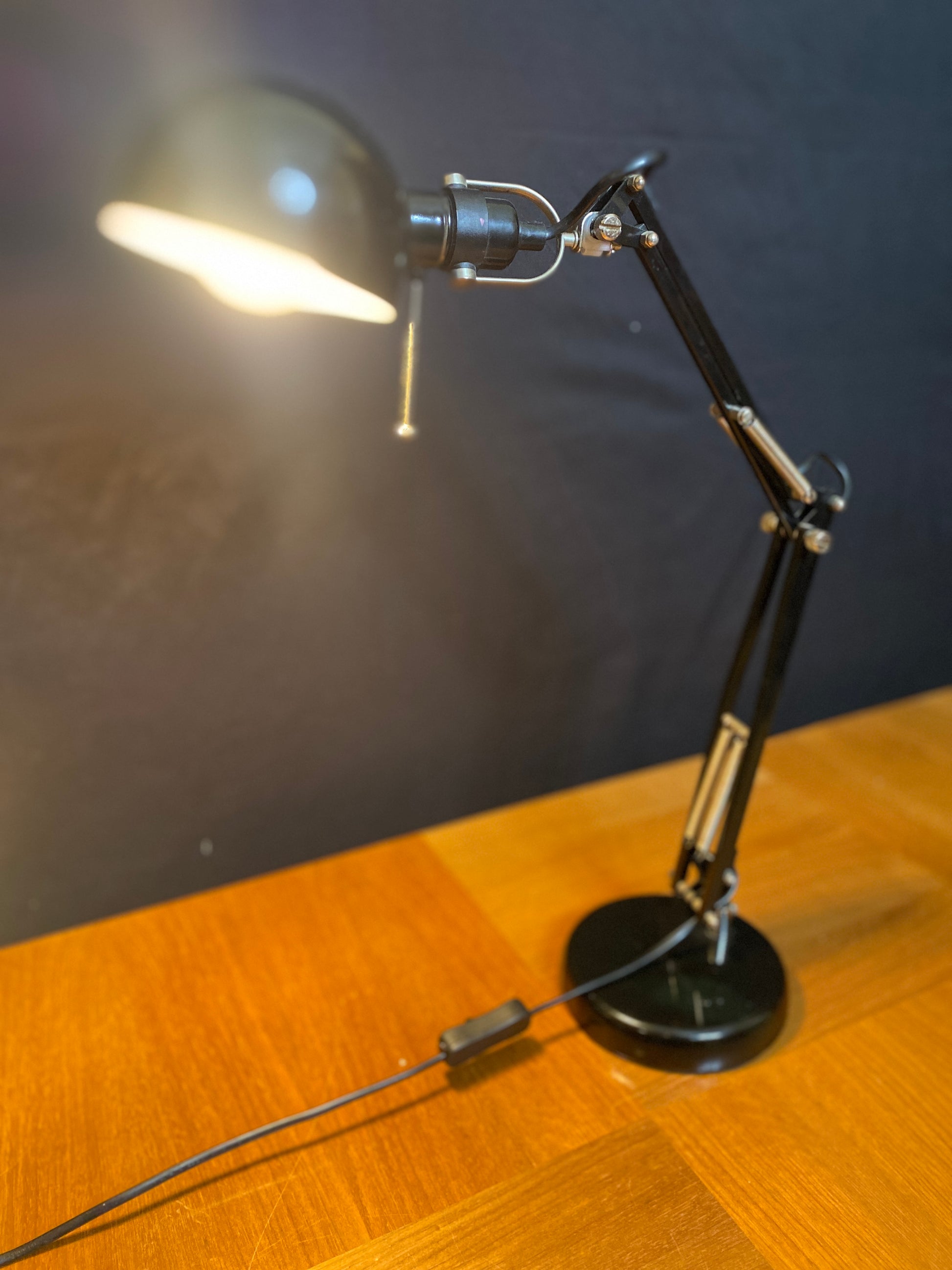 Schreibtischlampe - Artikelbild von Fummel & Gedöns Secondhand-Store