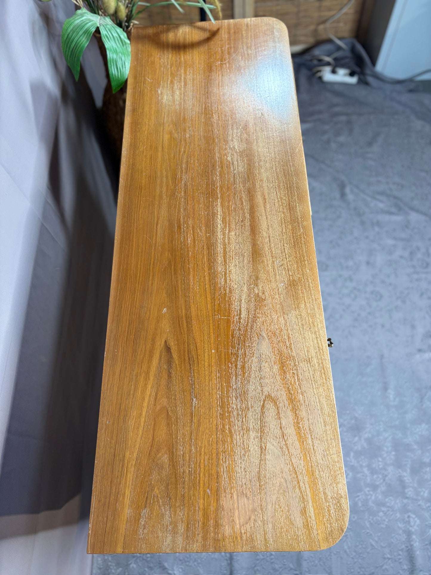 Vintage Anrichte - nussbaum - 50er Jahre