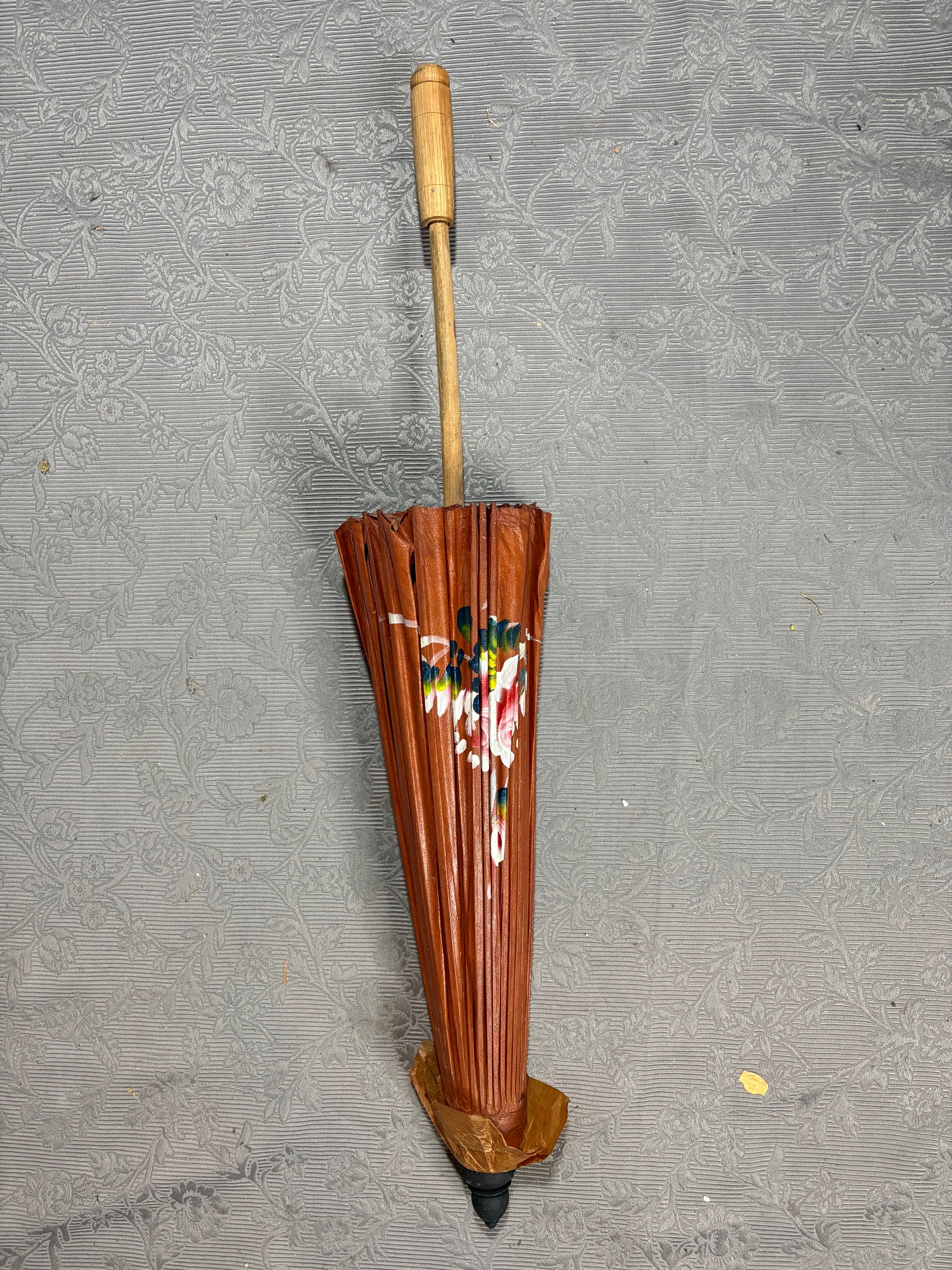 Handbemalte Vintage Bambus-Regenschirme - Artikelbild von Fummel & Gedöns Secondhand-Store