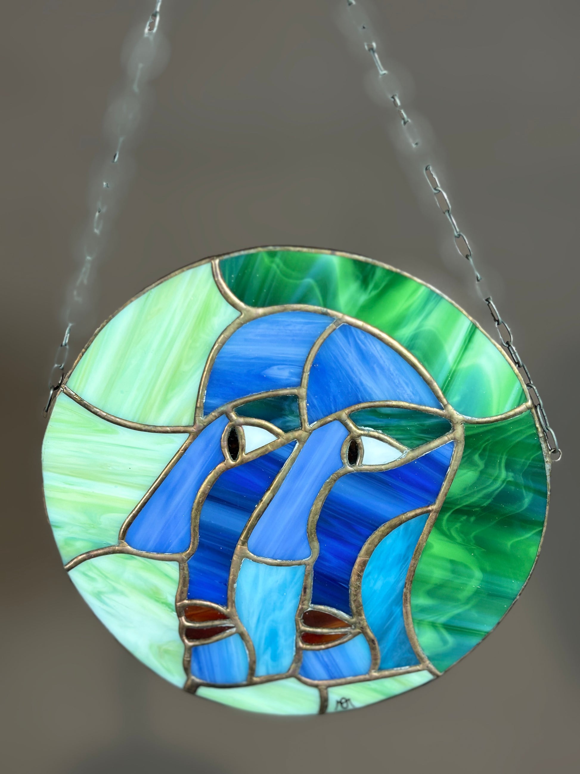 Tiffanyglas Sonnenfänger – handgefertigtes Bleiglas Fensterbild Ø 18 cm - Artikelbild von Fummel & Gedöns Secondhand-Store