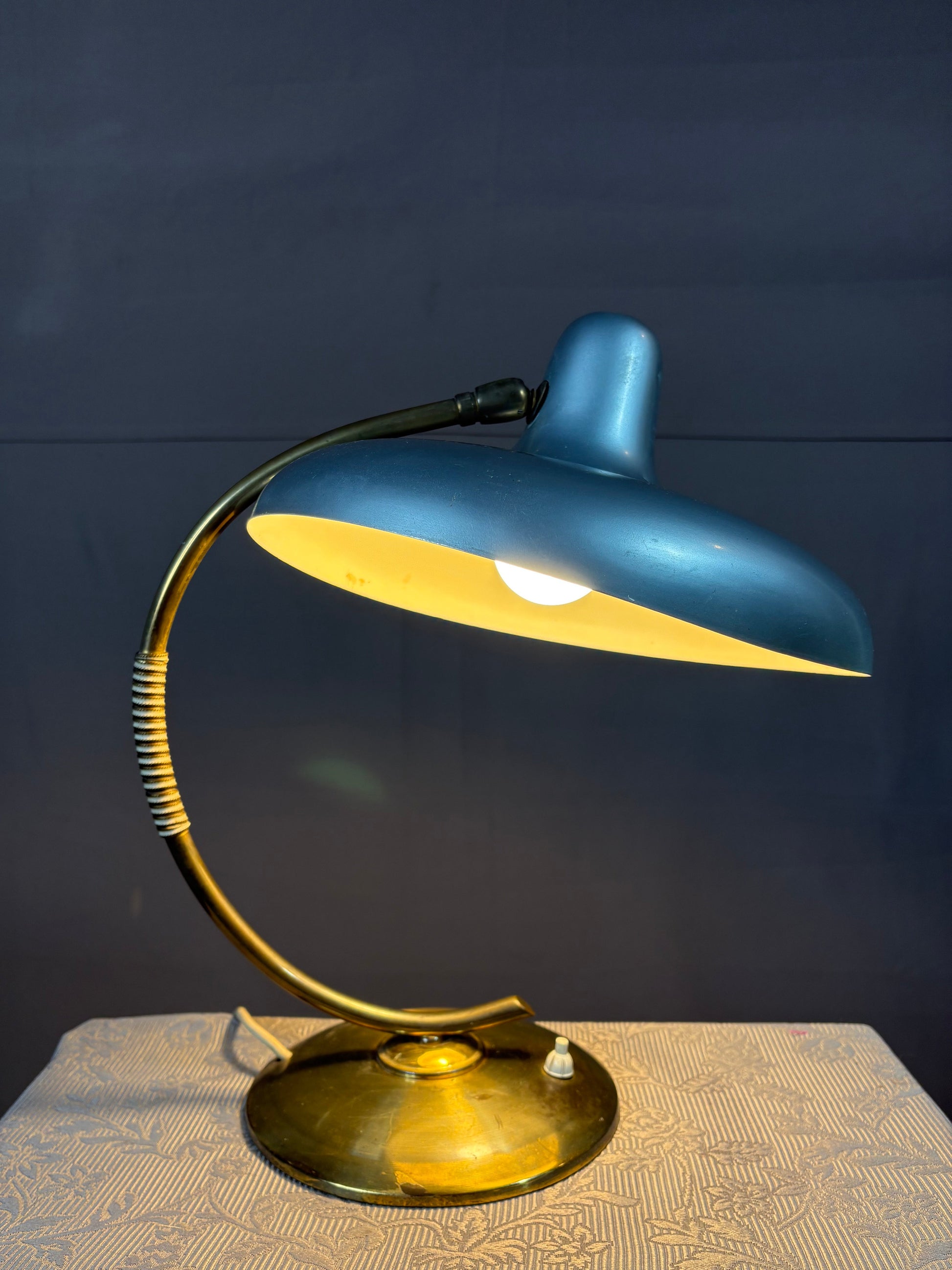 Retro Messing-Lampe - blau-metallic - Space Age - Artikelbild von Fummel & Gedöns Secondhand-Store